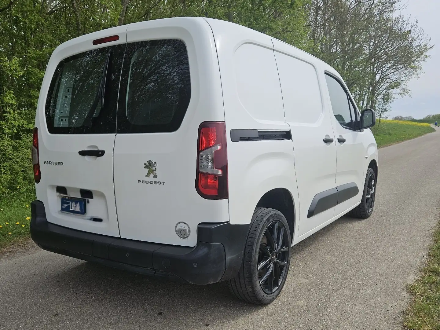 Peugeot Partner 1.5 BlueHDI Premium Wit - 2