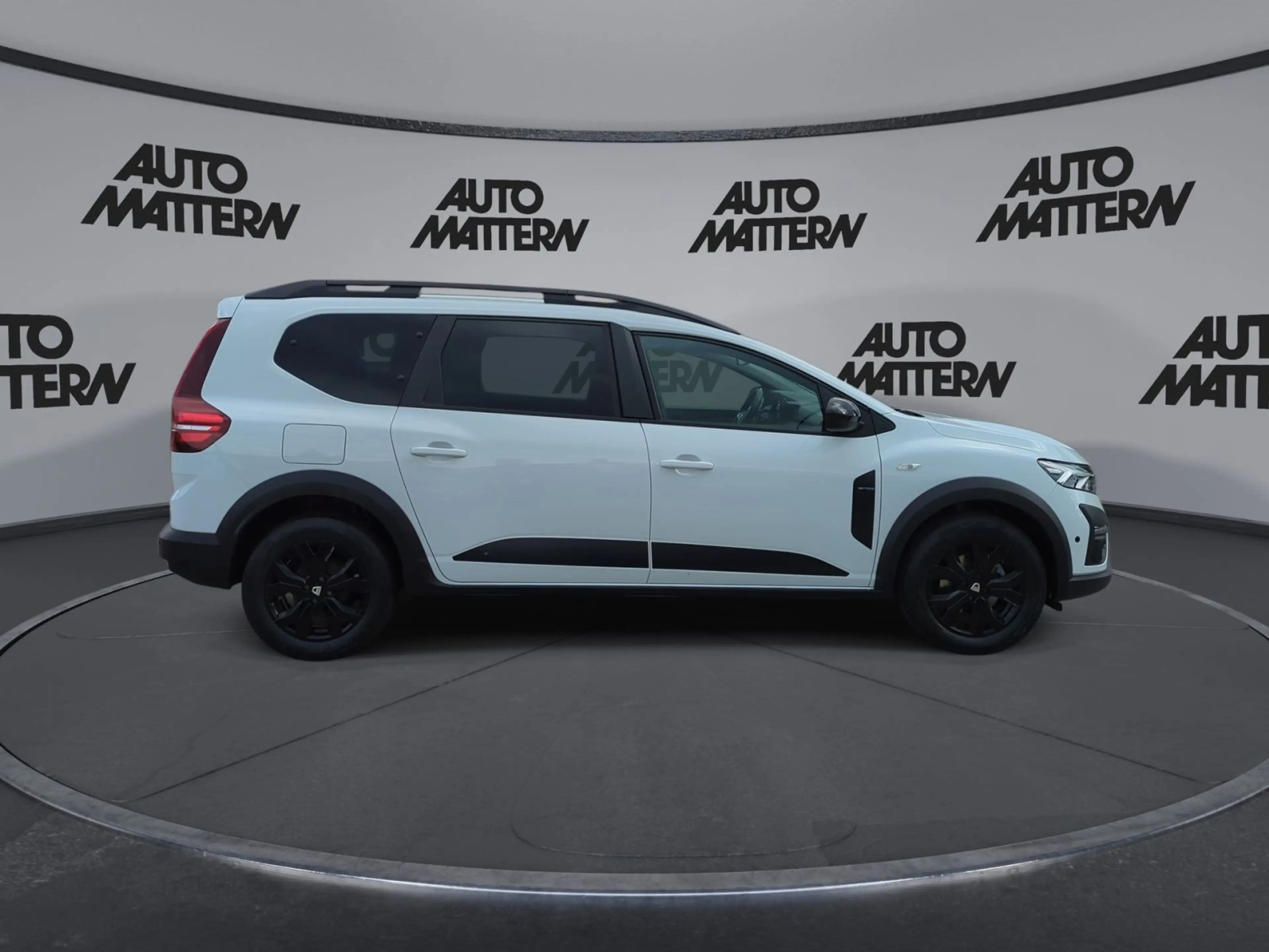 Dacia Jogger 1.0 TCe 100 ECO-G Extreme+  7-Spl. — photo 9