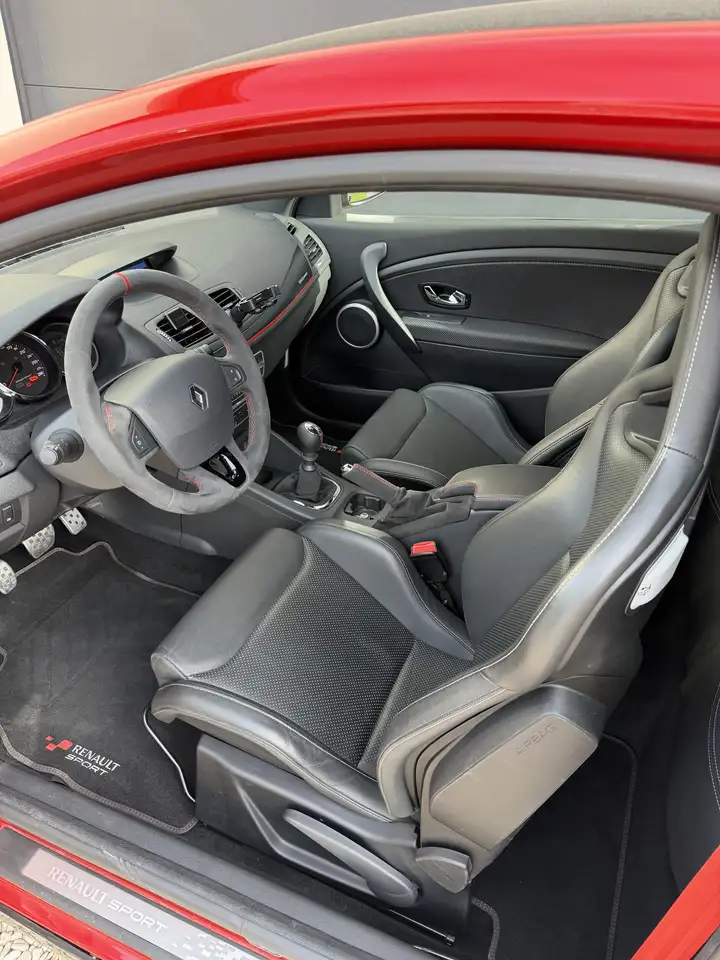 Renault Megane Coupé — photo 5