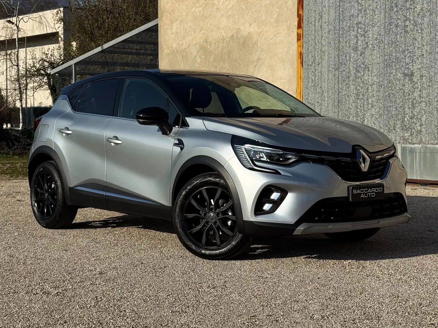 Renault Captur 1.0 TCe Techno 100cv GPL | PREZZO PROMO Grigio - 2