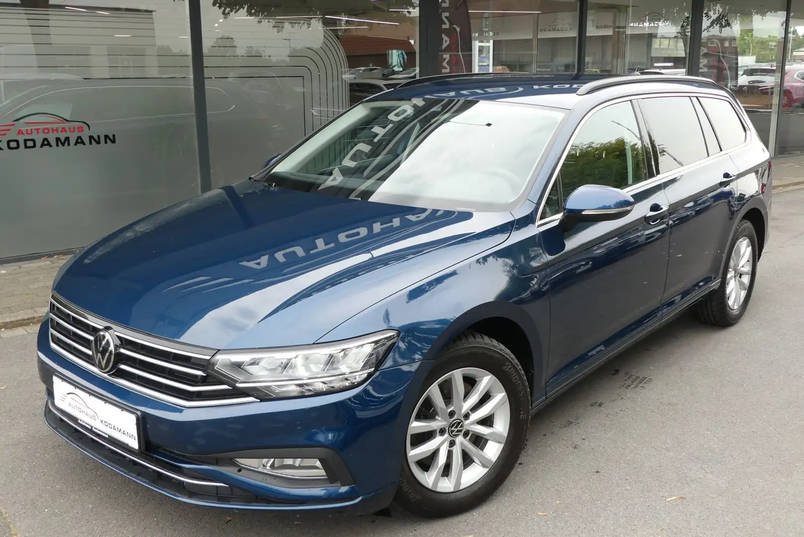 Volkswagen Passat Variant Business*ACC*LED*CarPlay*Cam*AHK* Blau - 2