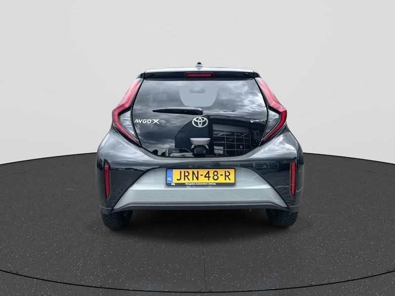 Toyota Aygo X Hybrid 115 pulse — photo 6