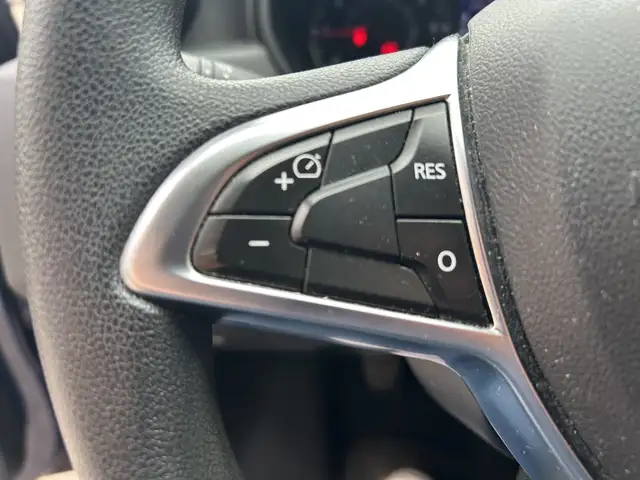 Dacia Duster view 13