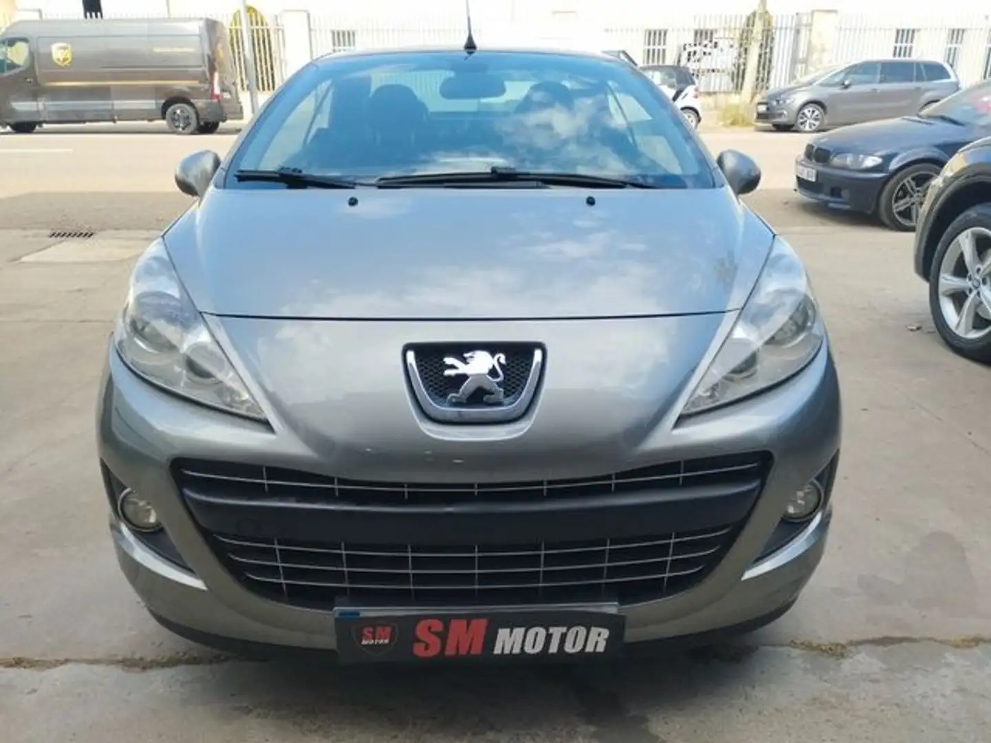 Peugeot 207 CC 1.6 THP Roland Garros Gris - 2