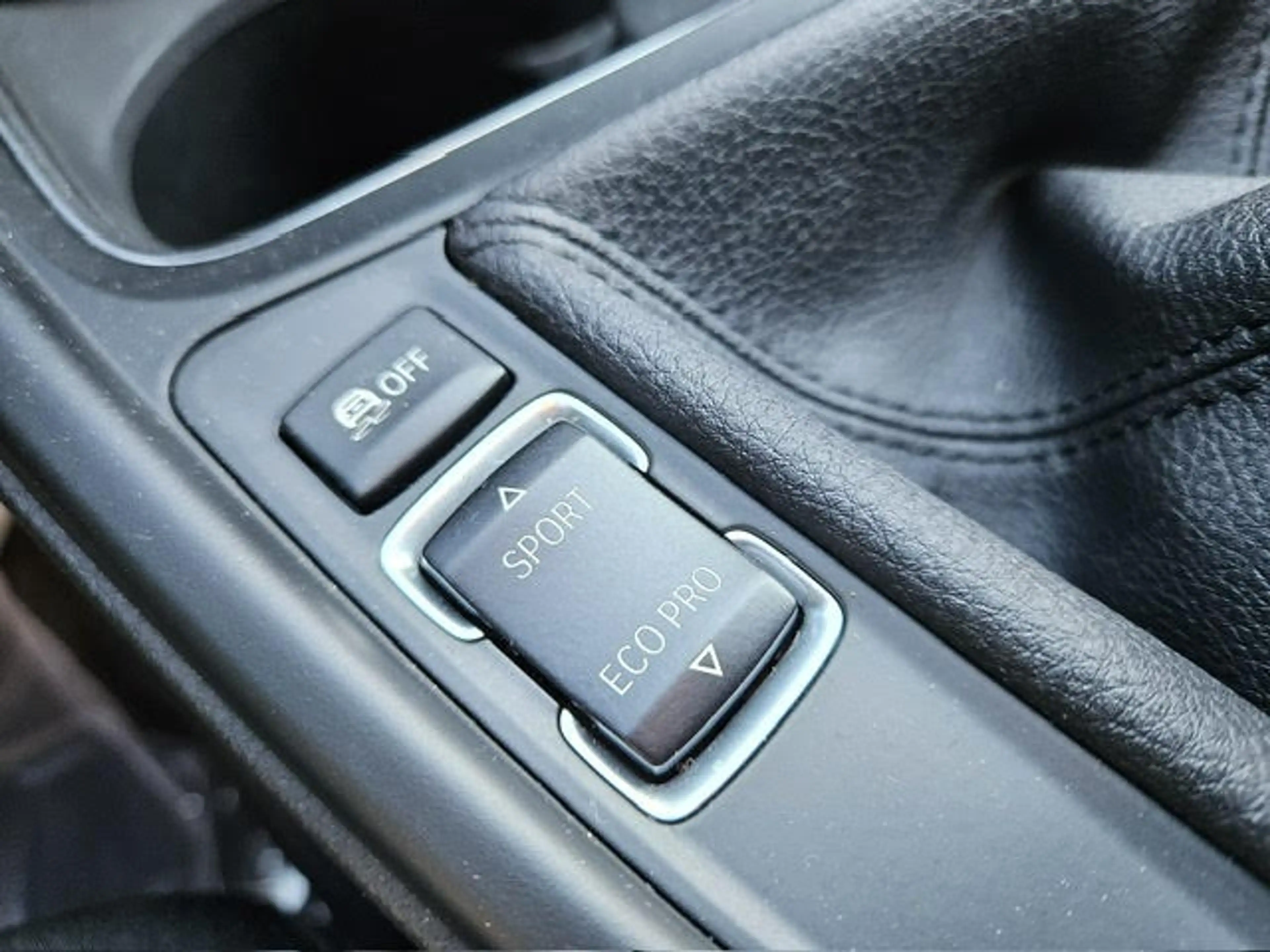 BMW 318 318i — photo 12