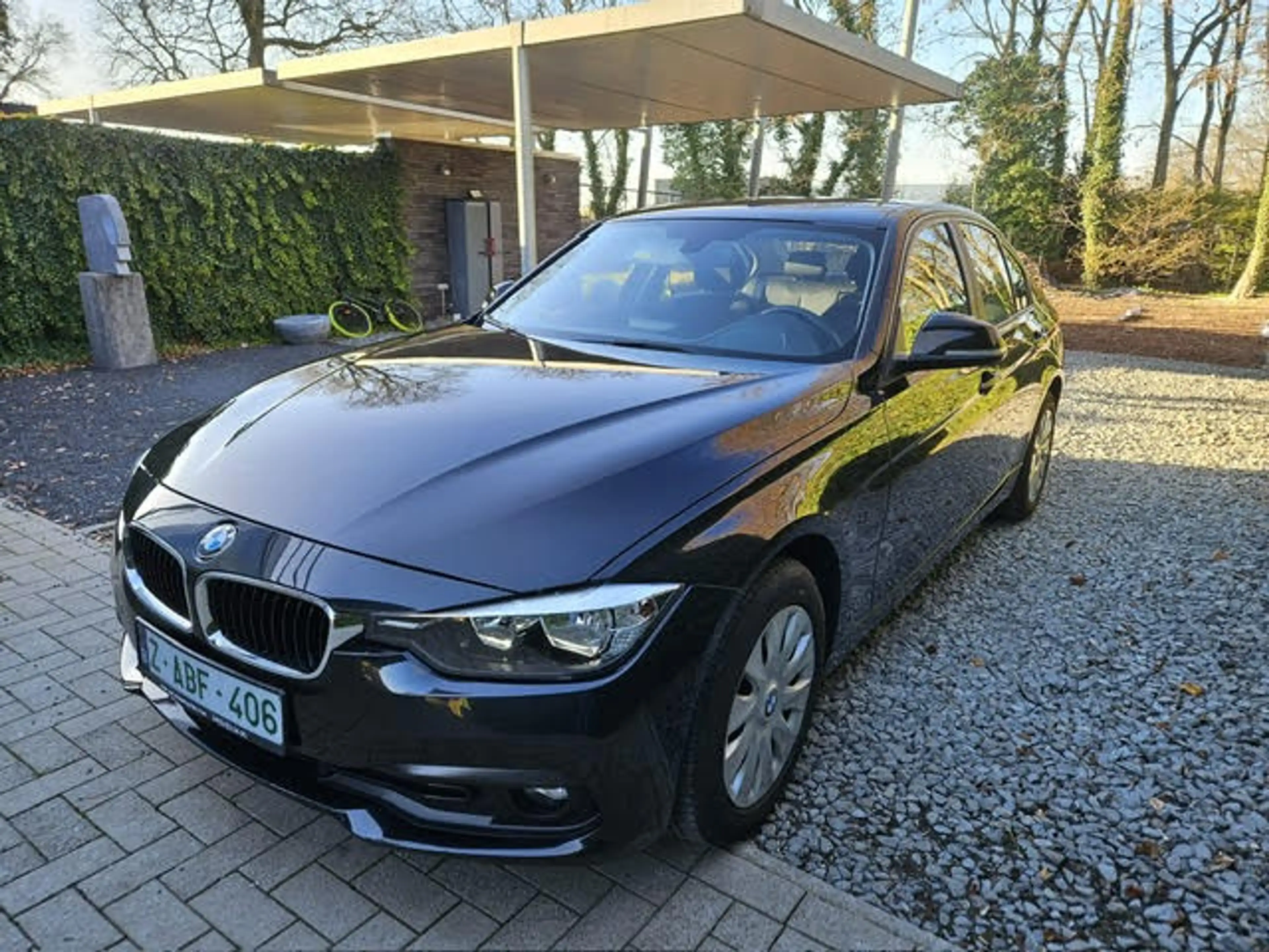 BMW 318 318i — photo 3