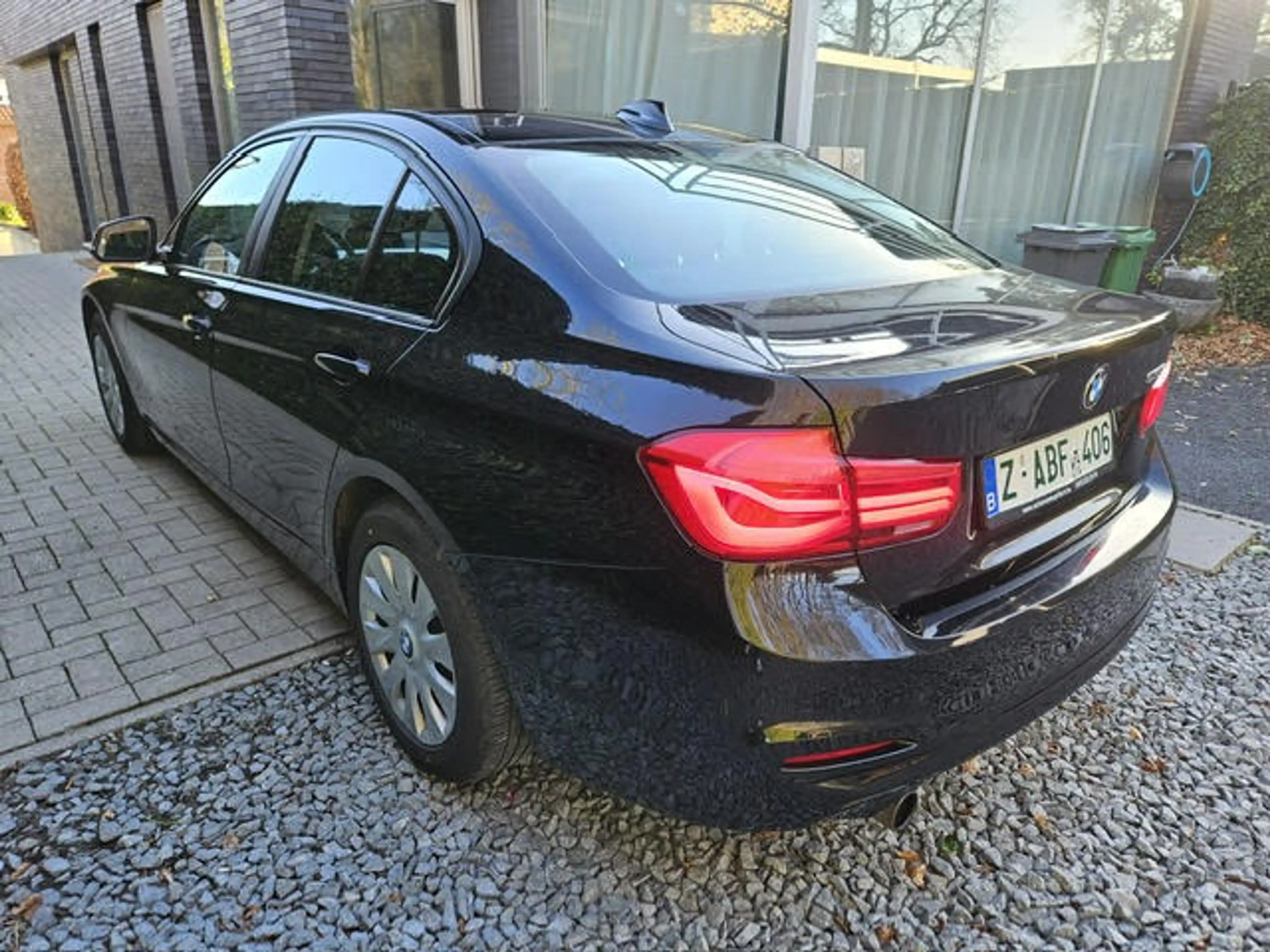 BMW 318 318i — photo 13