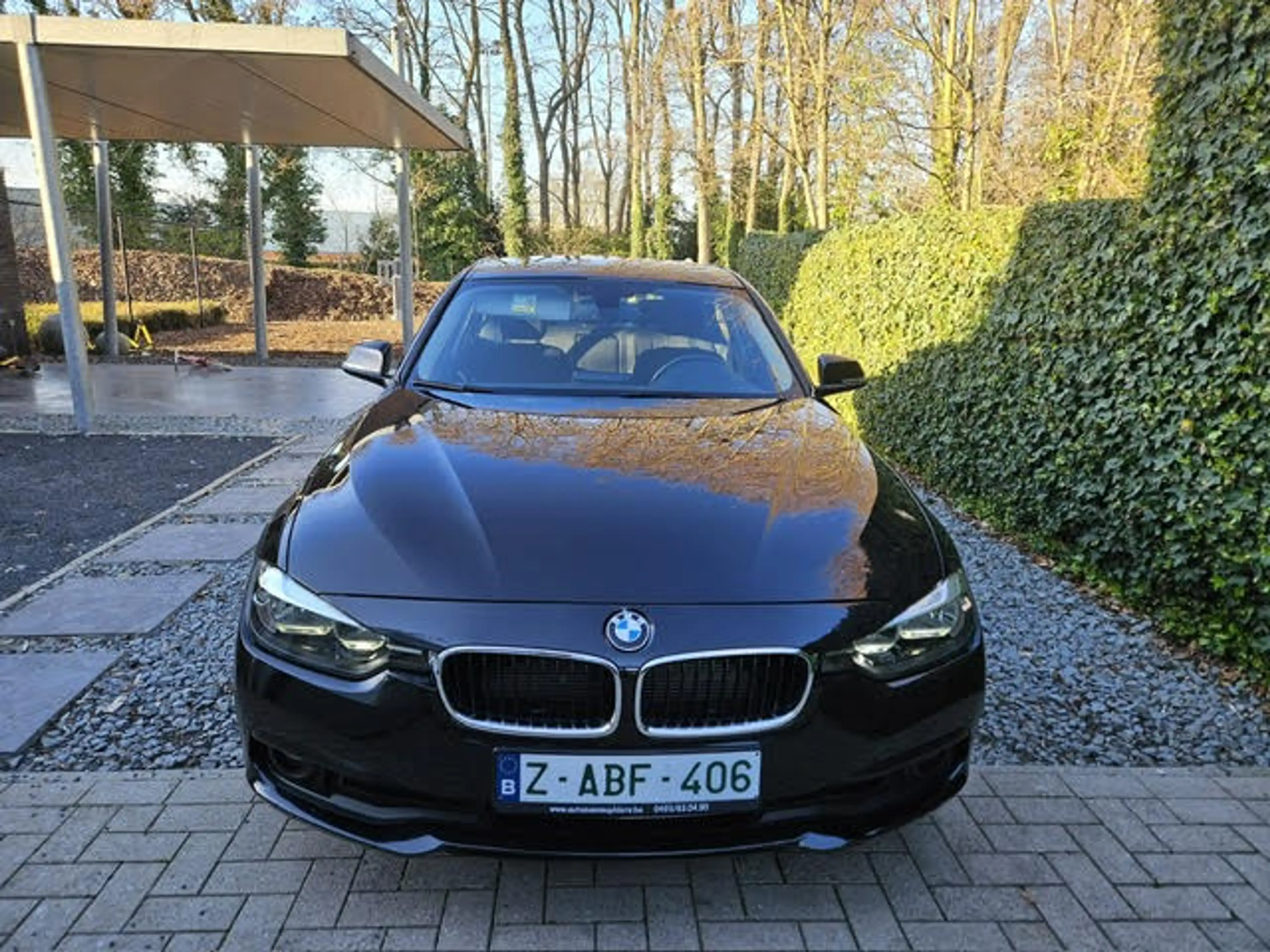 BMW 318 318i — photo 2