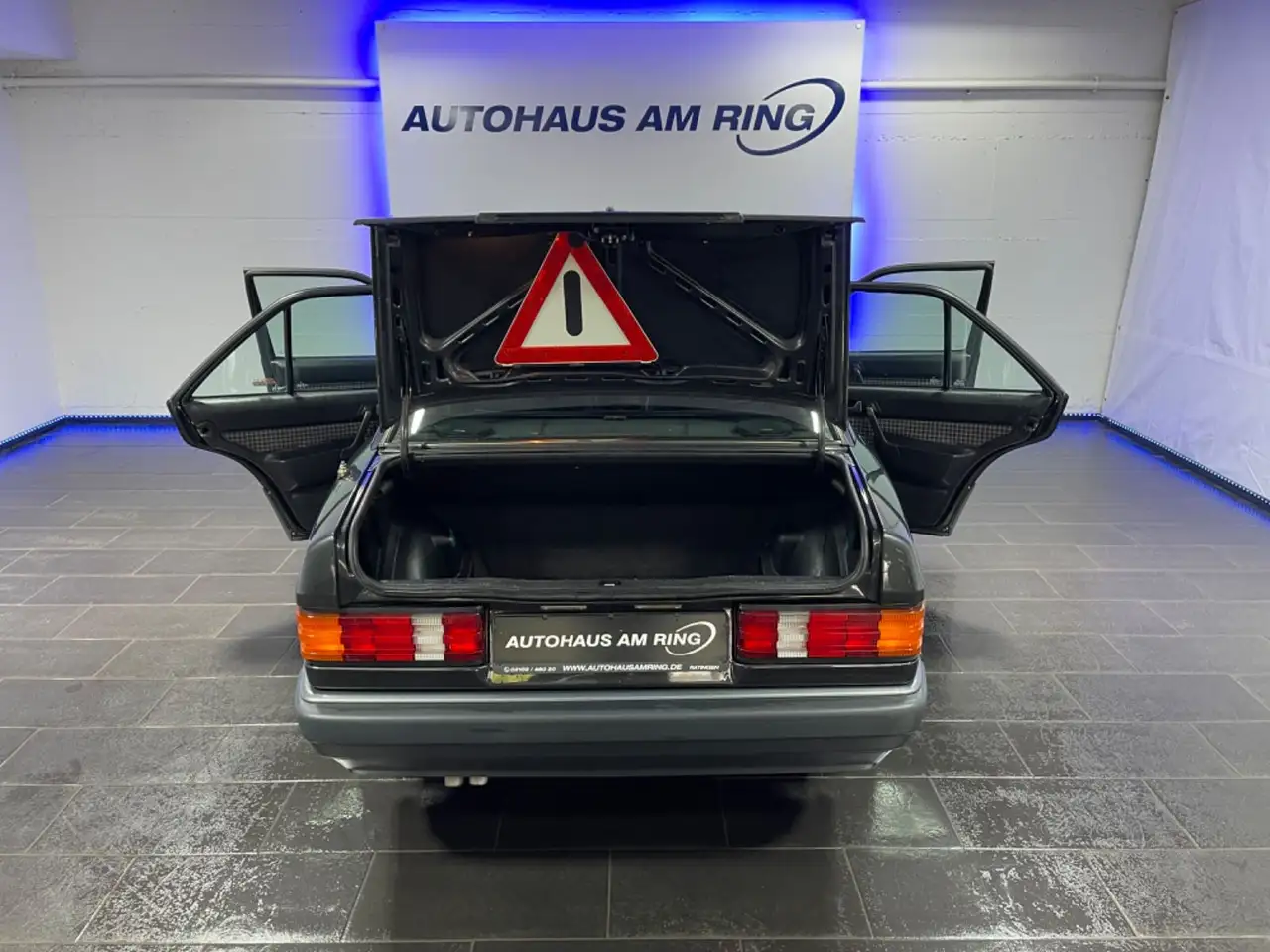 Mercedes-Benz 190 E 2.3 DTM Sportline SCHIEBEDACH LM-FELGEN, foto 8