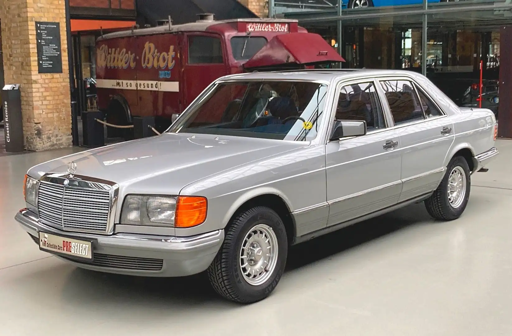 Mercedes-Benz 280 SE W126 - abs.Top, war 34 Jahre im Besitz! srebrna - 2