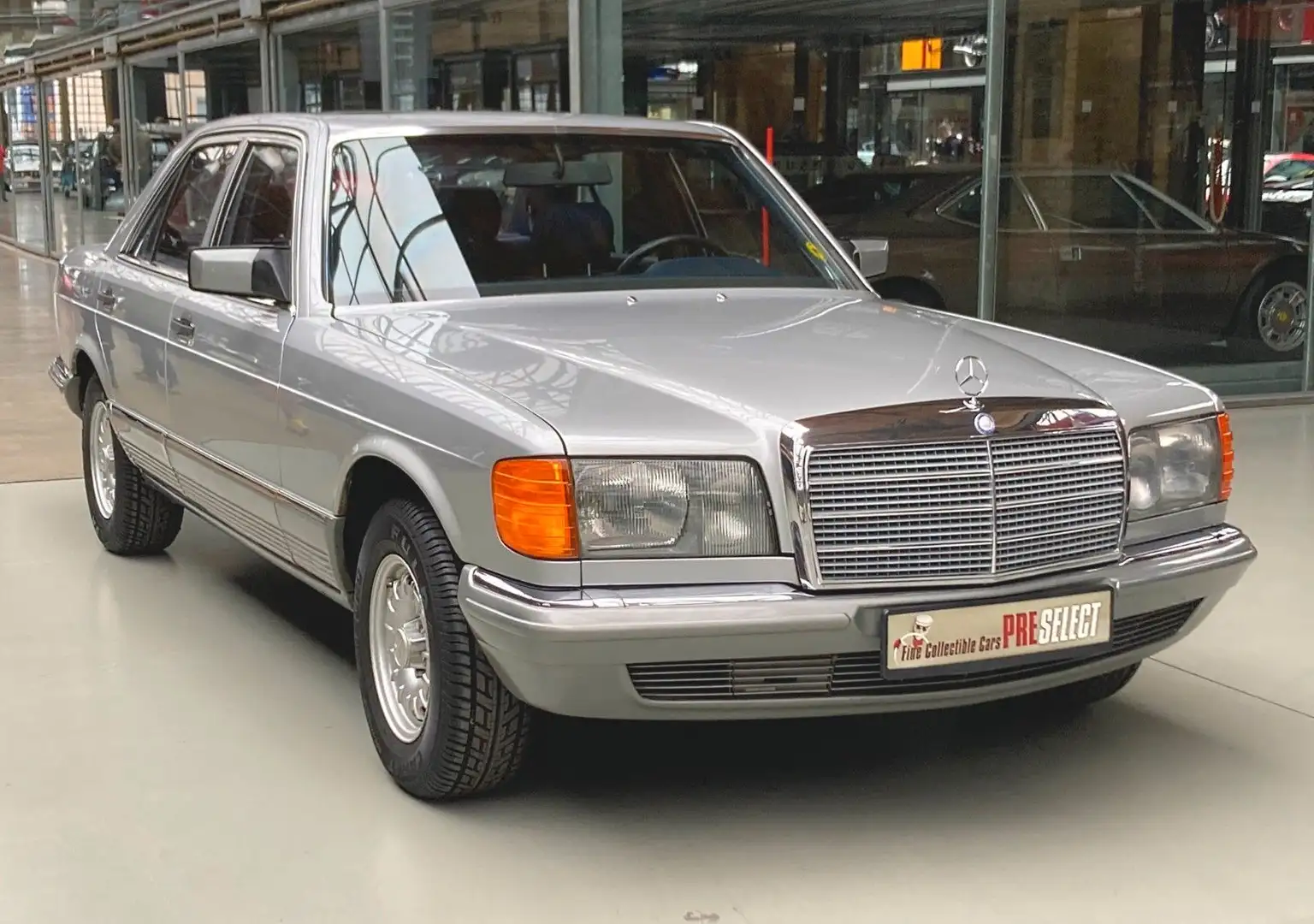 Mercedes-Benz 280 SE W126 - abs.Top, war 34 Jahre im Besitz! Zilver - 1