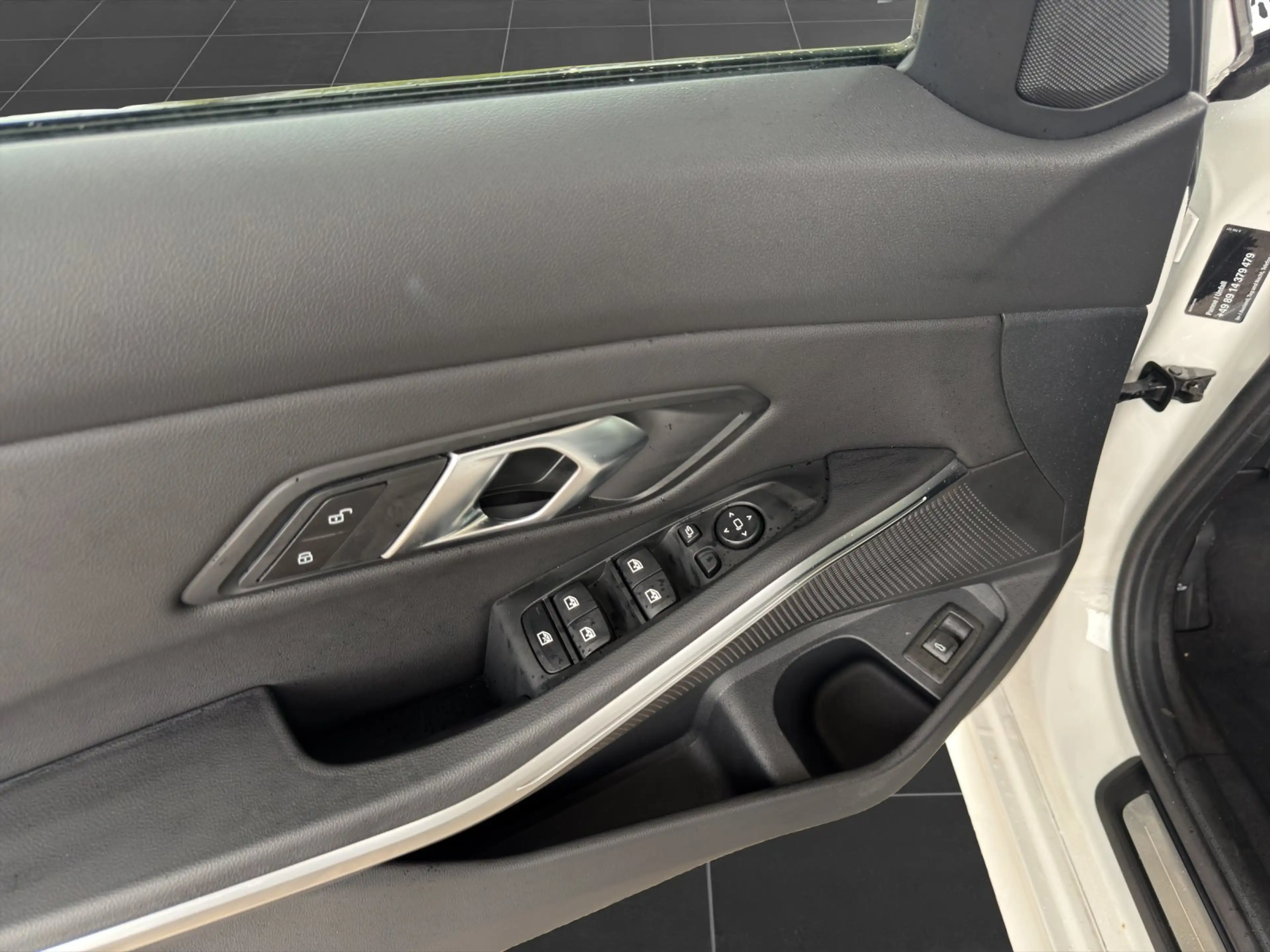 BMW 318 i Tour| AppleCarPlay| HiFi| AHK| Sportsitze| Kamer — photo 10