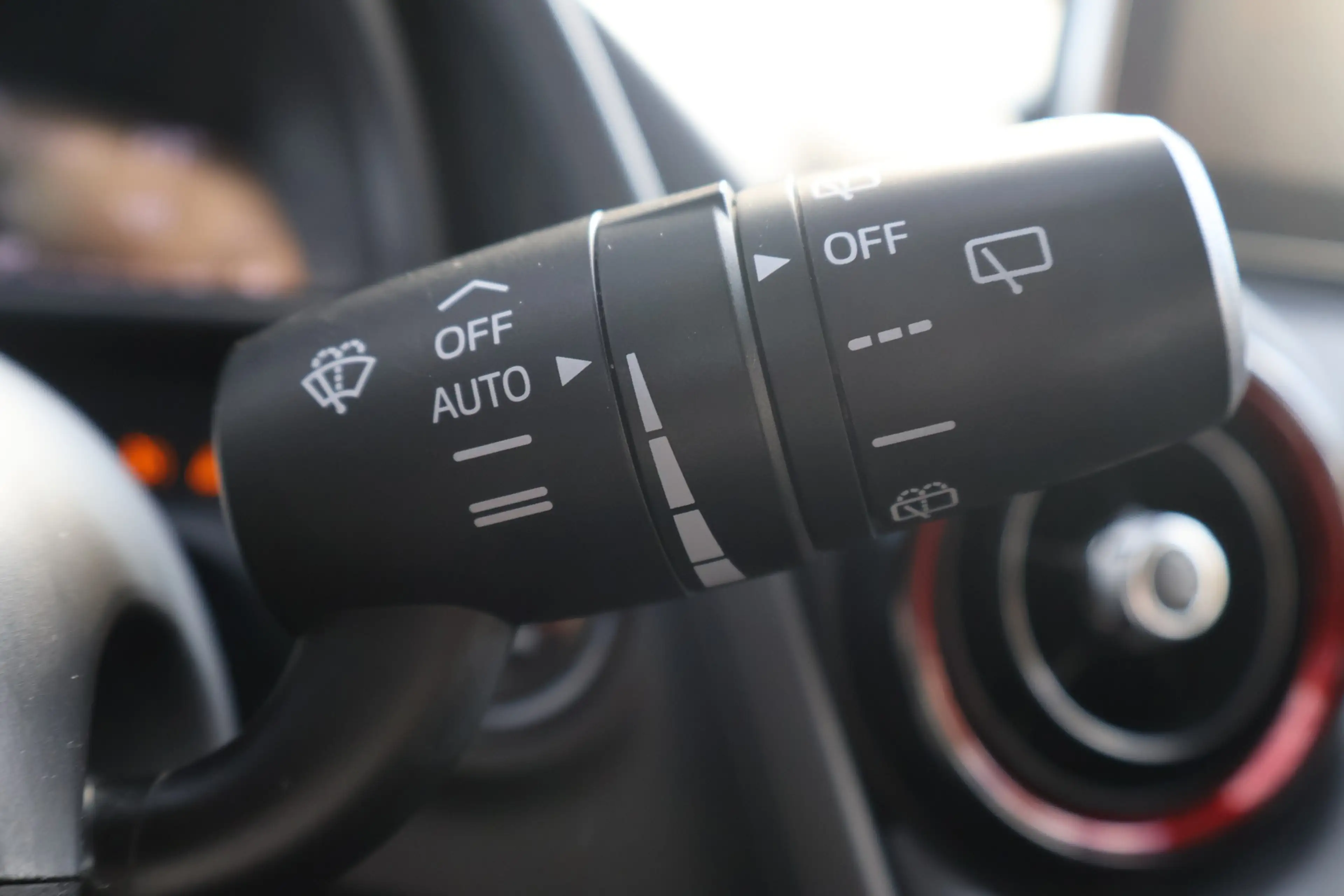 Mazda CX-3 2.0 Center-Line LED SHZ Tempomat AHK — photo 24