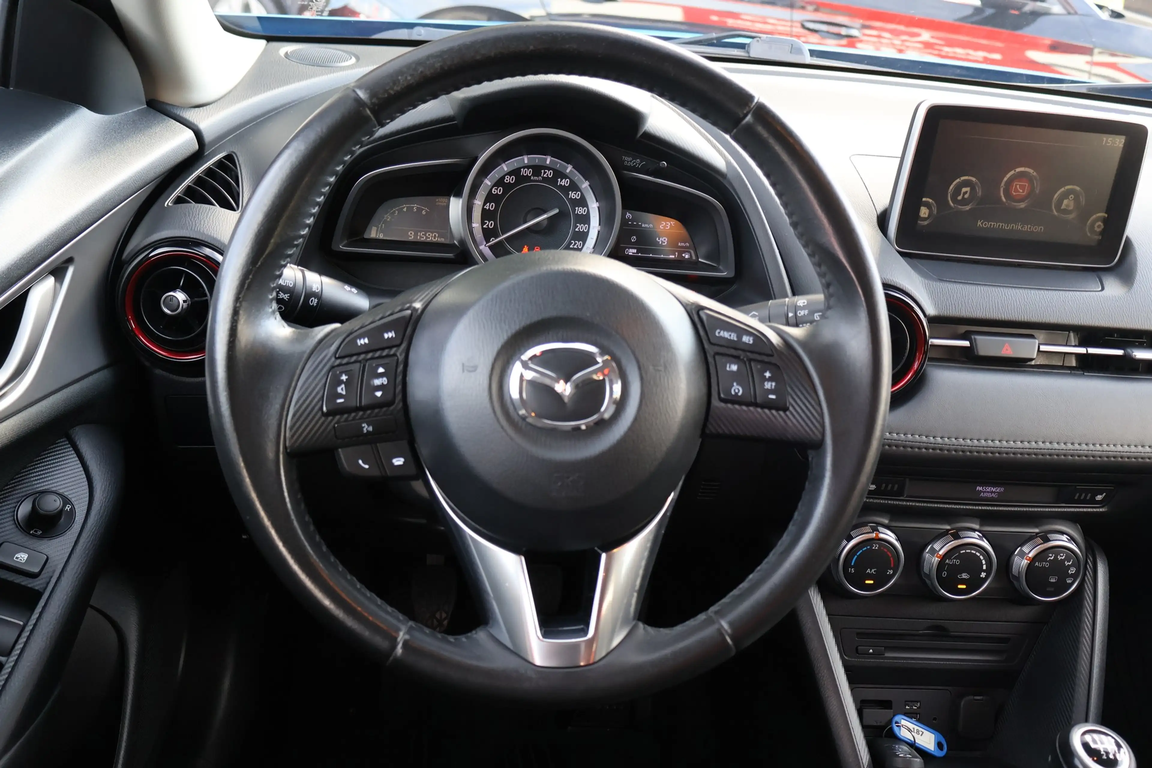 Mazda CX-3 2.0 Center-Line LED SHZ Tempomat AHK — photo 20