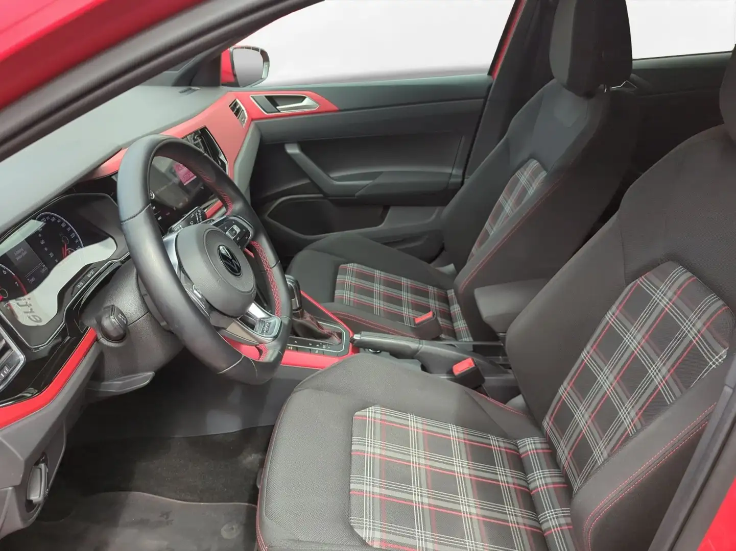 Volkswagen Polo GTI 2.0 TSI Navi Climatronic LED RFK Red - 2