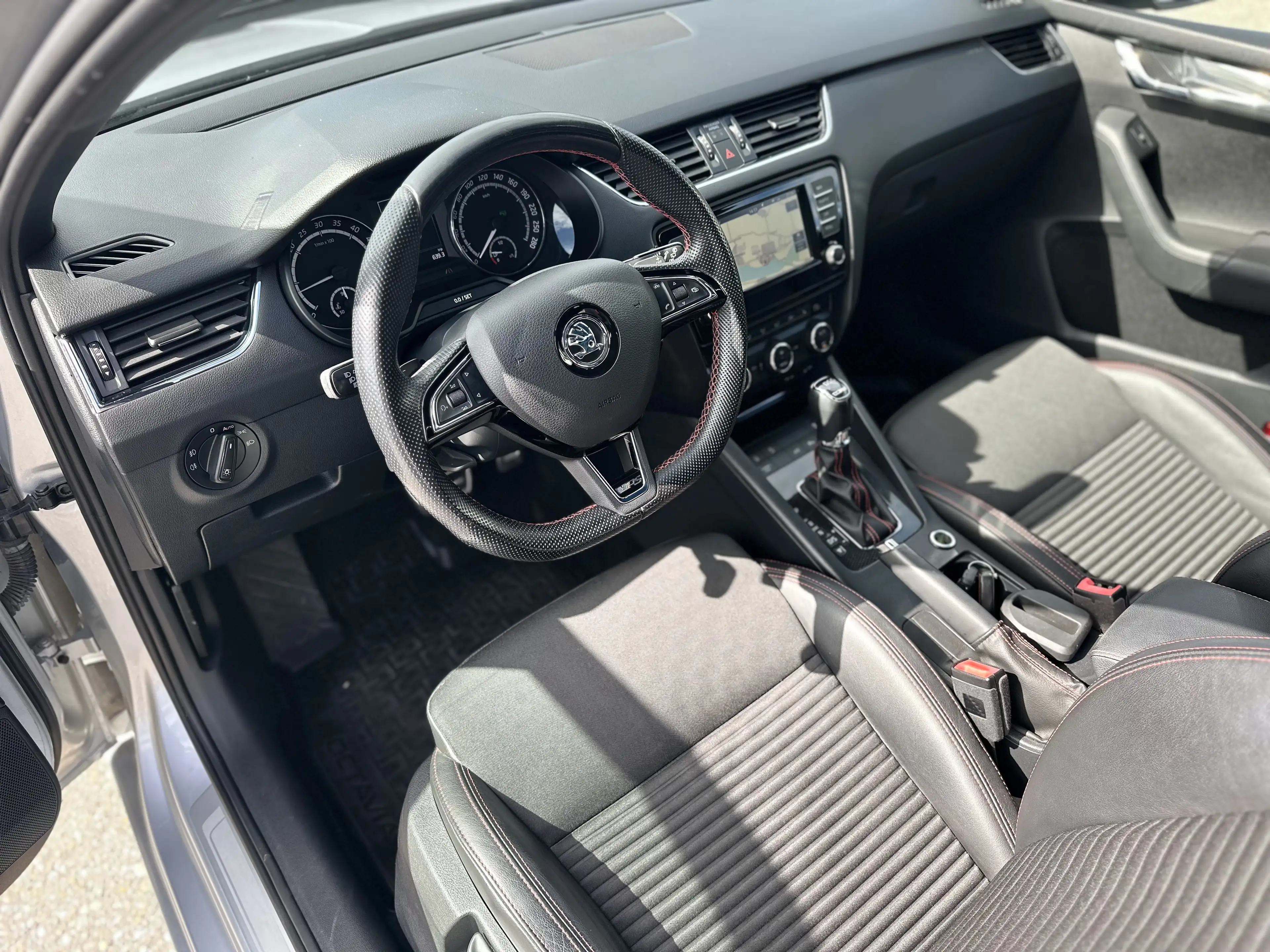Skoda Octavia RS — photo 15
