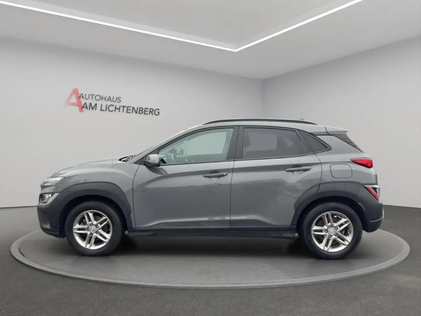 Hyundai KONA Style 1,0 T-GDI LED+TEMPOMAT+CARPLAY+KEYLESS+KAMER Grau - 2