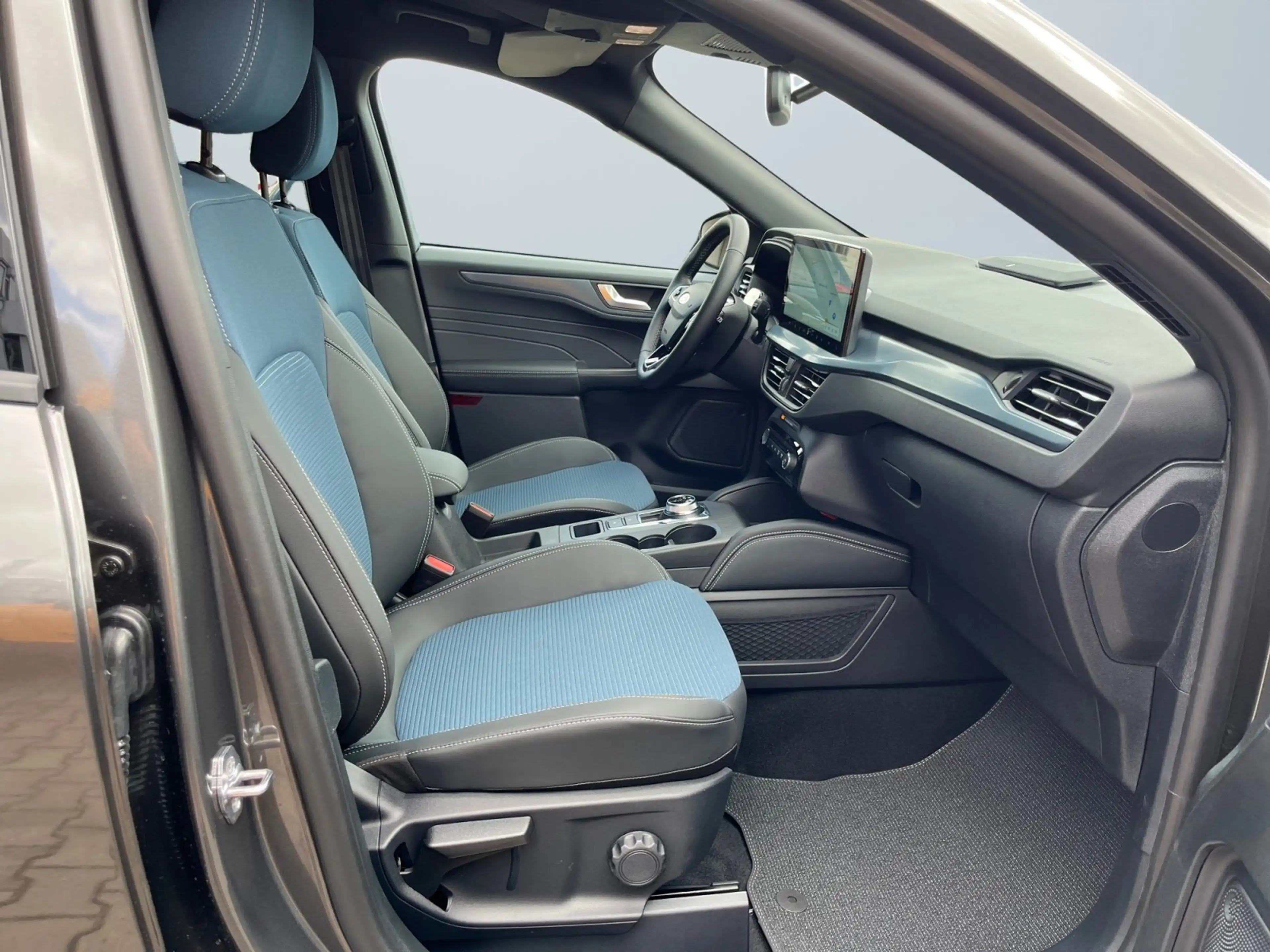 Ford Kuga BlueCruise Edition FHEV 0,0% Finanzierung — photo 10