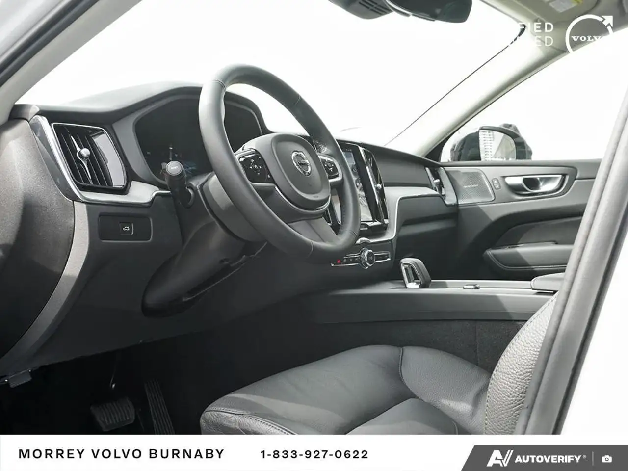 Volvo XC60 снимка Volvo XC60
