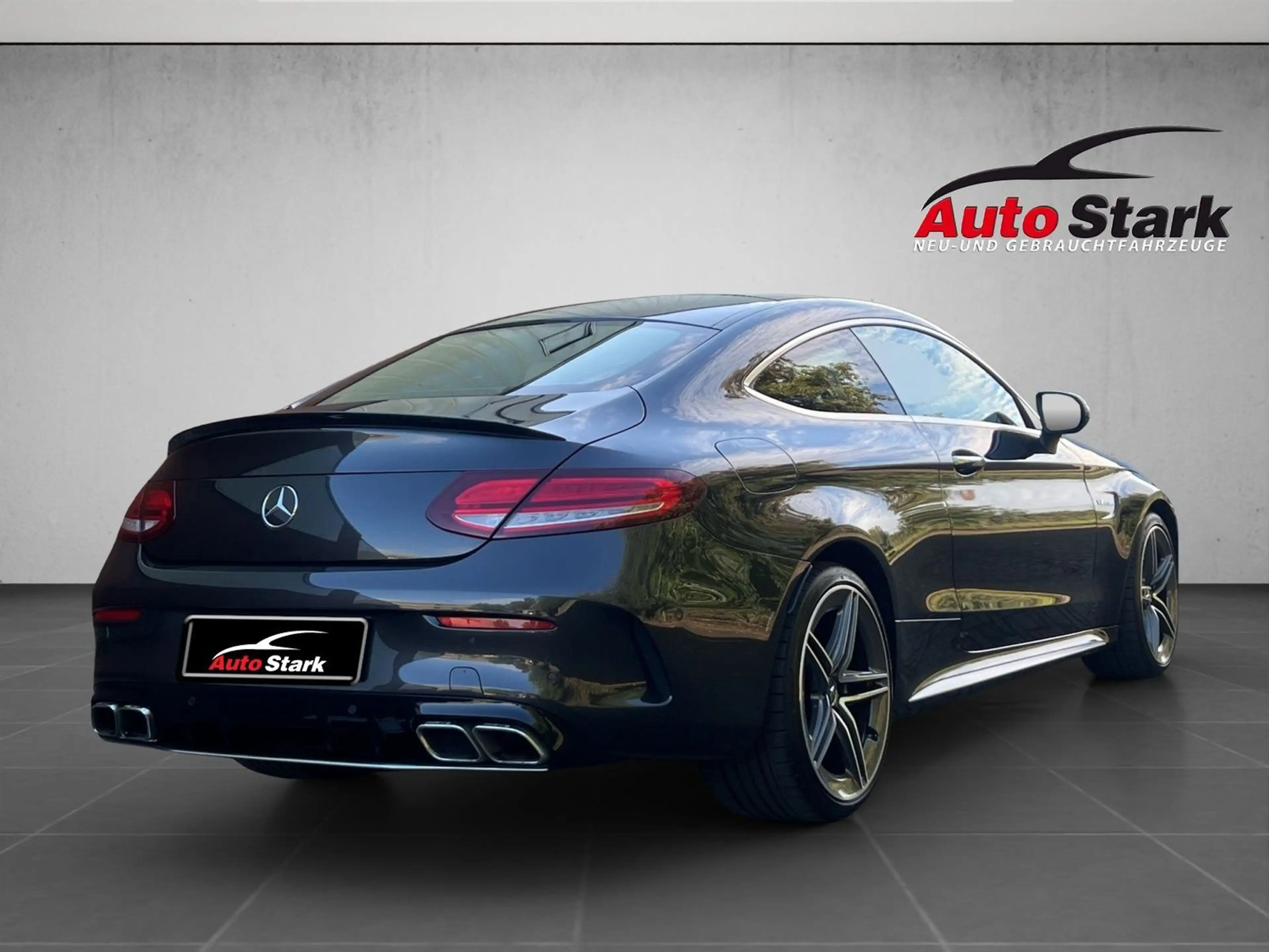 Mercedes-Benz C 63 AMG S Pano° Multibeam°Keyless°Memory°360°Burmester° — photo 4