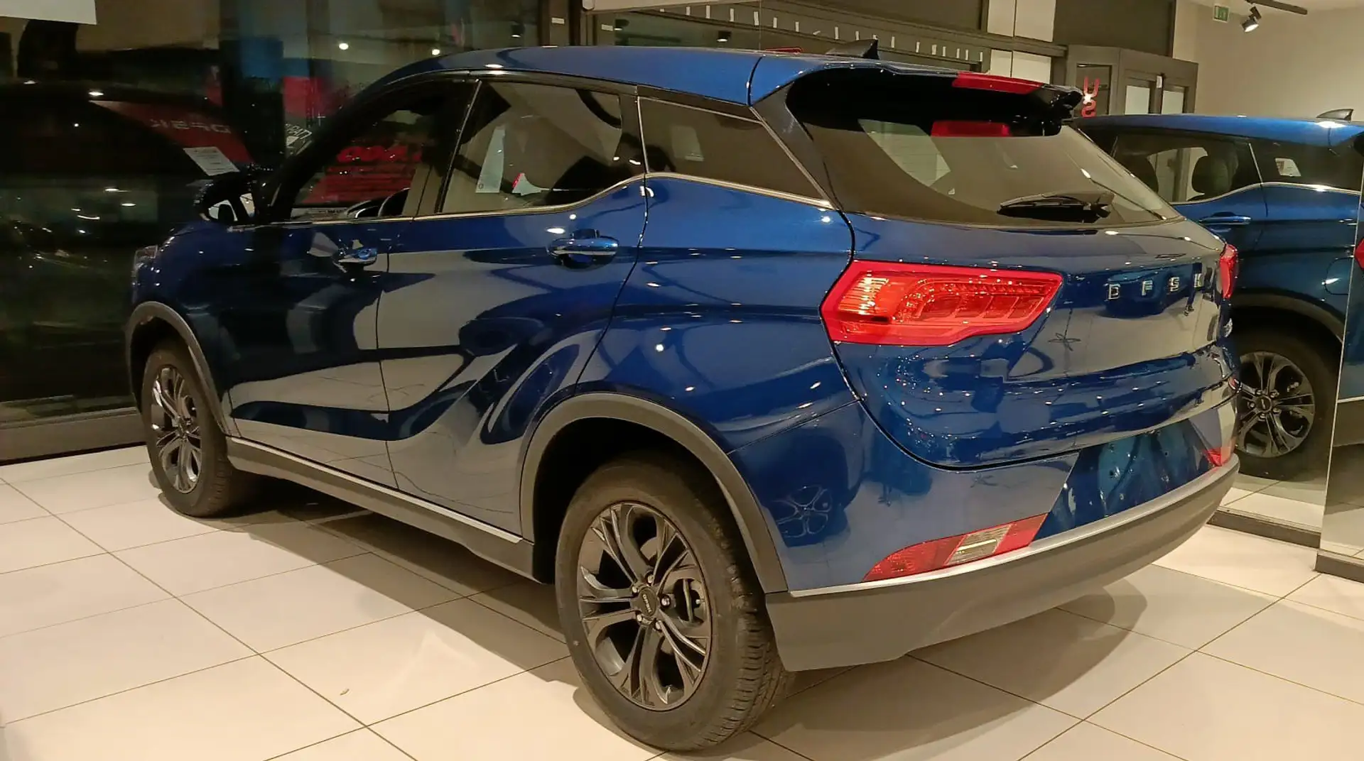 DFSK Fengon 500 Glory 500 1.5 aut. Standard Blu/Azzurro - 2