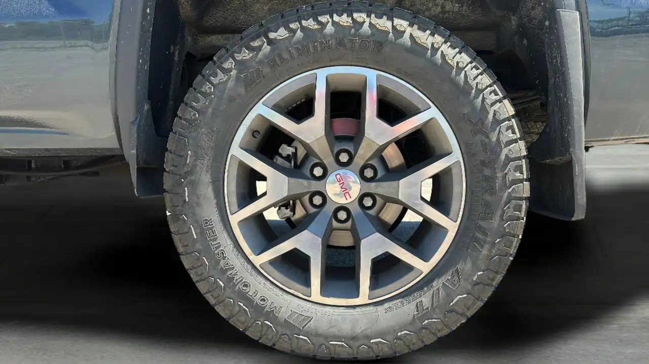 GMC Sierra 1500 снимка GMC Sierra 1500