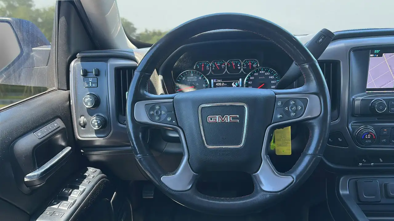 GMC Sierra 1500 снимка GMC Sierra 1500