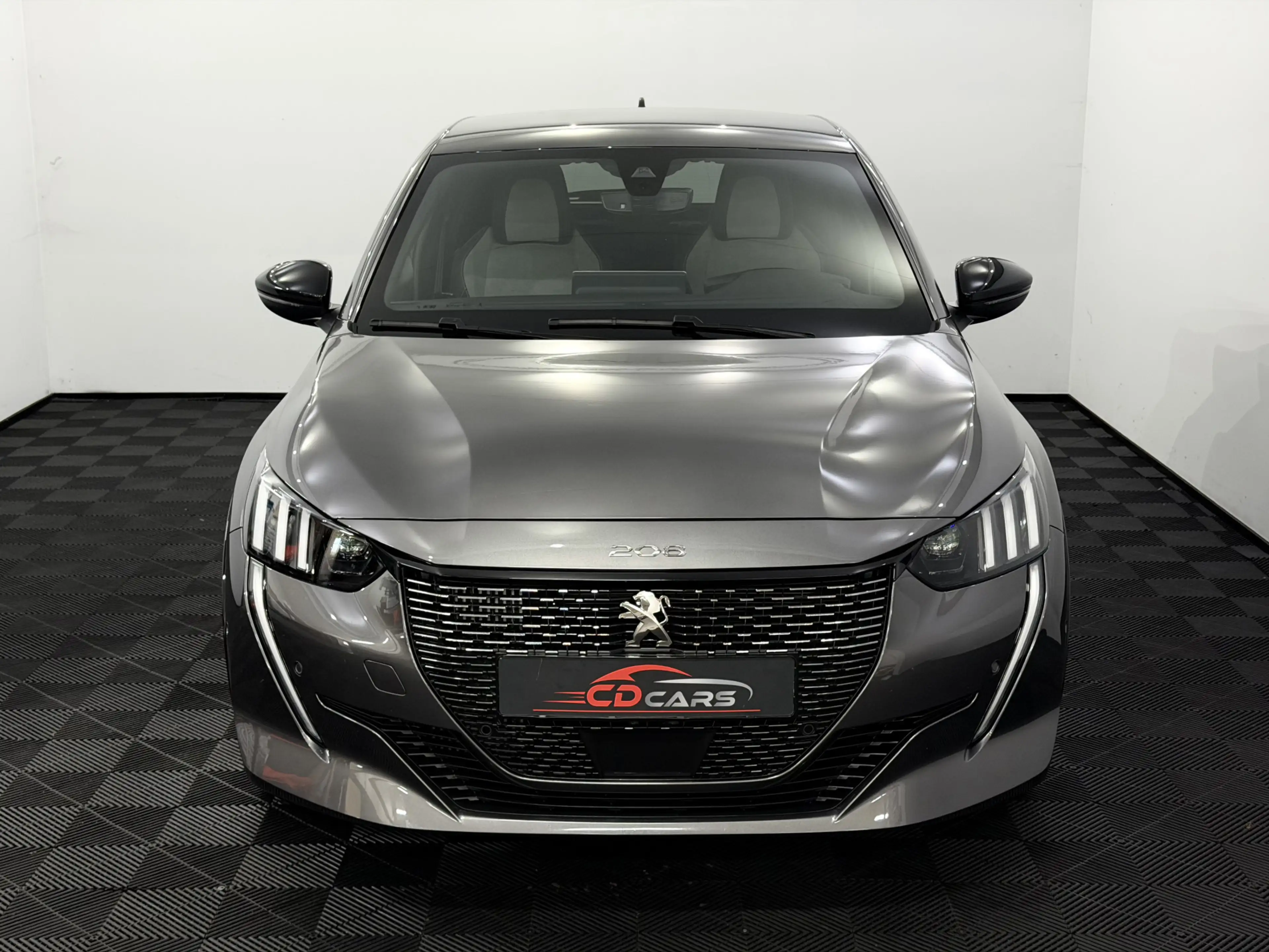 Peugeot 208 1.2 PureTech GT Pack Camera, Navi, Keyless start, — photo 2