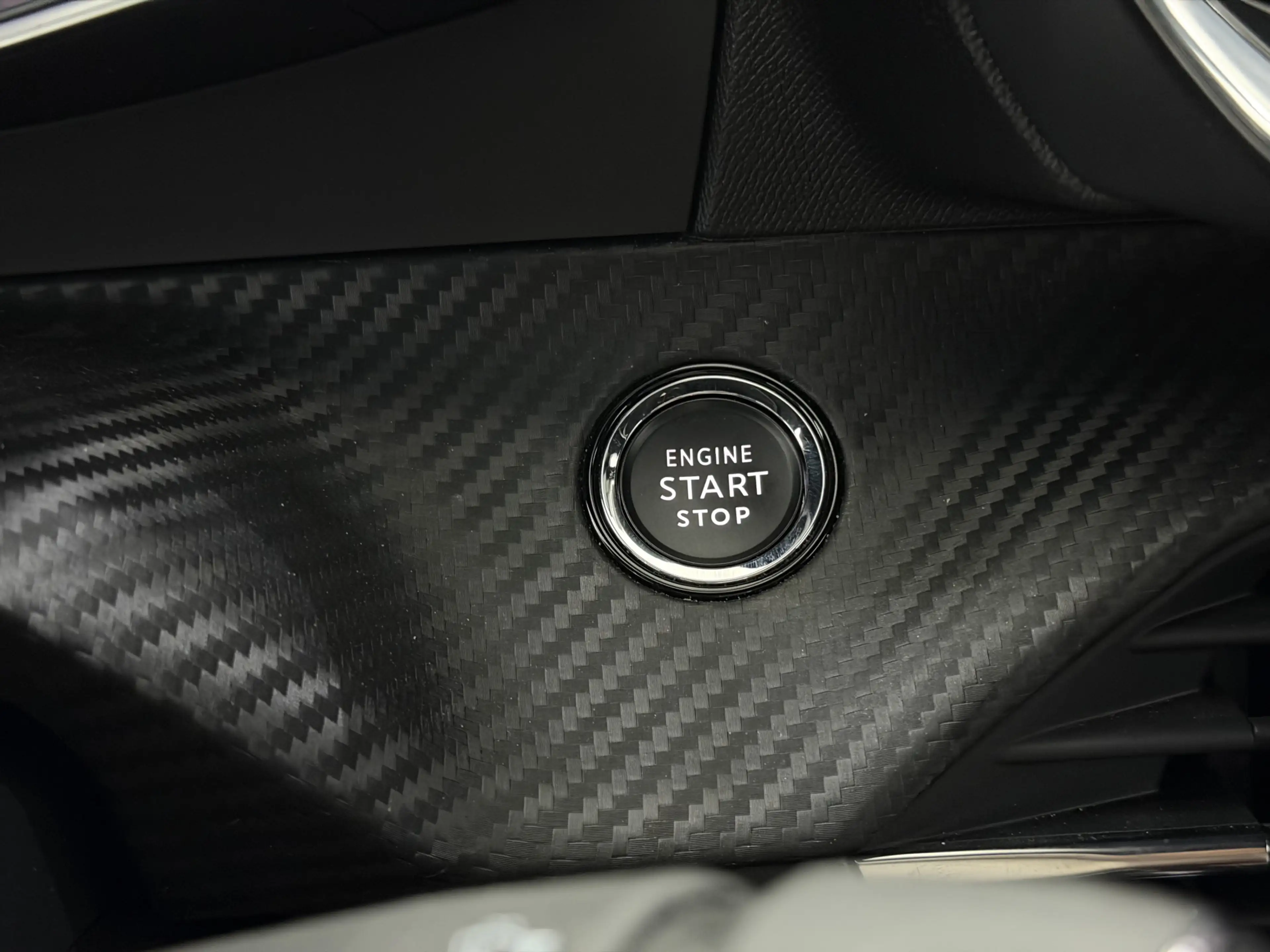 Peugeot 208 1.2 PureTech GT Pack Camera, Navi, Keyless start, — photo 23