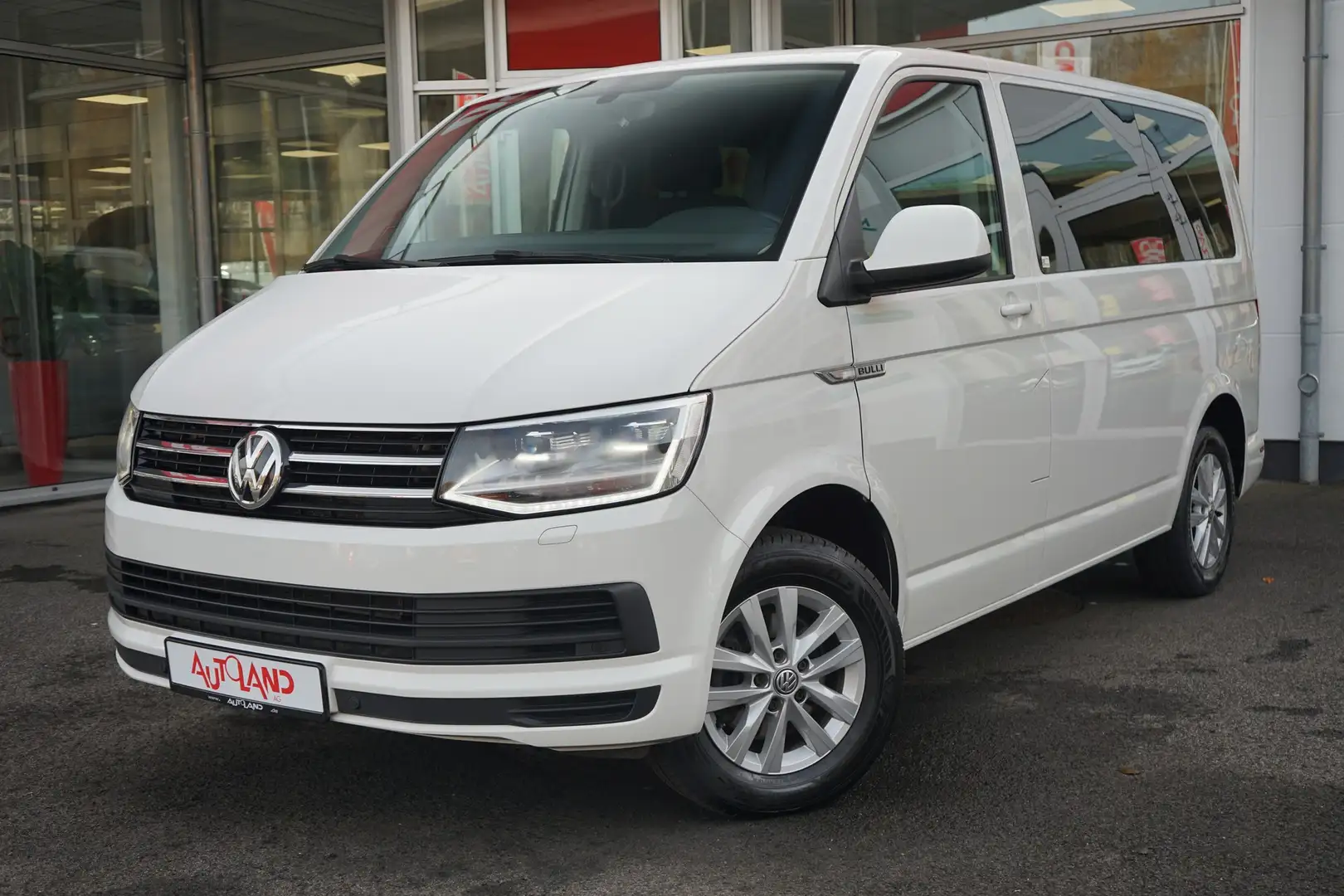 Volkswagen T6 Caravelle T6 2.0 TDI Caravelle LED Navi Klima Kamera PDC Bianco - 2