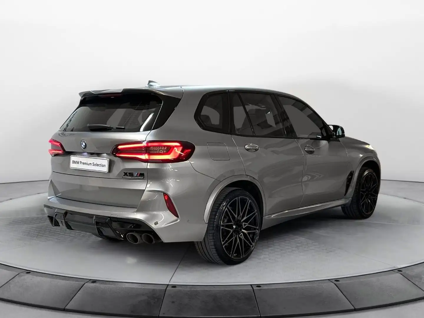 BMW X5 M Competition 625cv Grau - 2