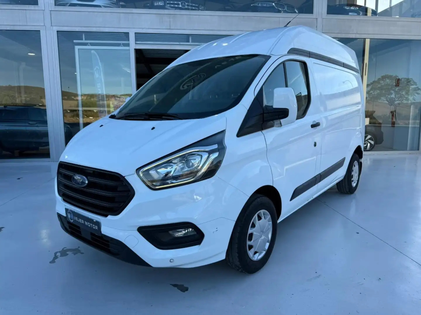 Ford Transit Custom FT 260 L1 Van Ambiente 105 Blanc - 1