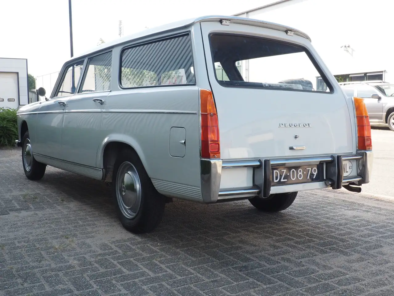 Peugeot 404 Familiale, foto 5