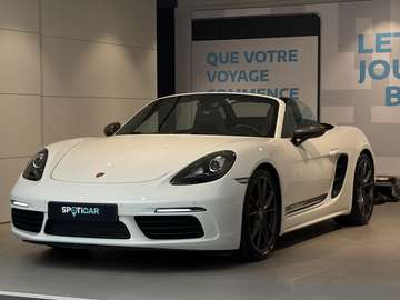 718T