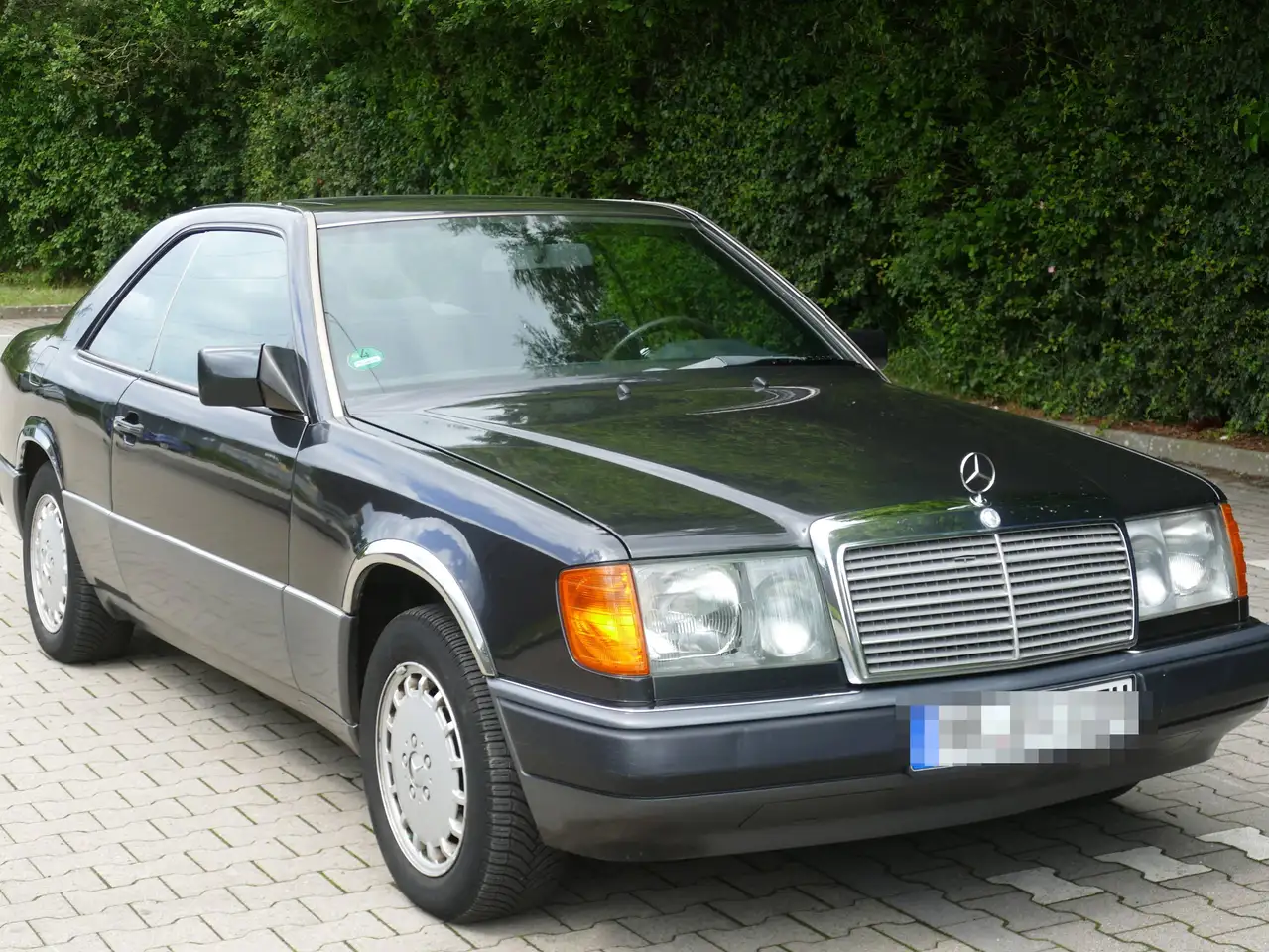 Mercedes-Benz 230 Sport Coupé 230 CE, foto 1