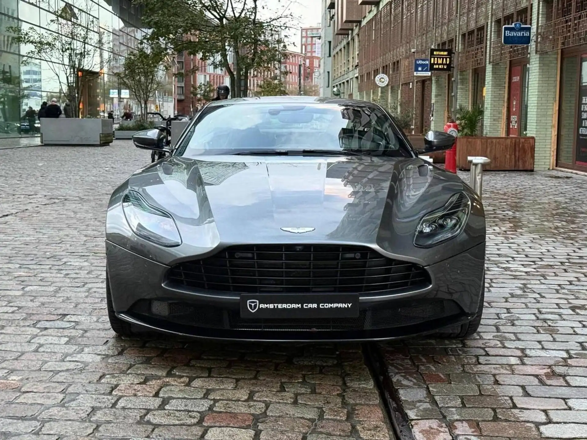 애스턴마틴 DB11 V8 2018 회색 사진 4