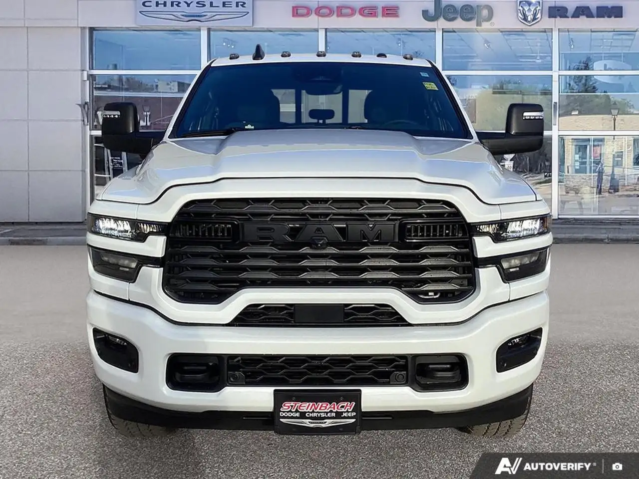 RAM 2500 снимка RAM 2500