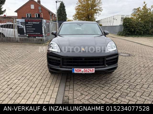 Porsche Cayenne CAYENNE * TURBO * 4.0 V8 * 549 PS * CHRONO *