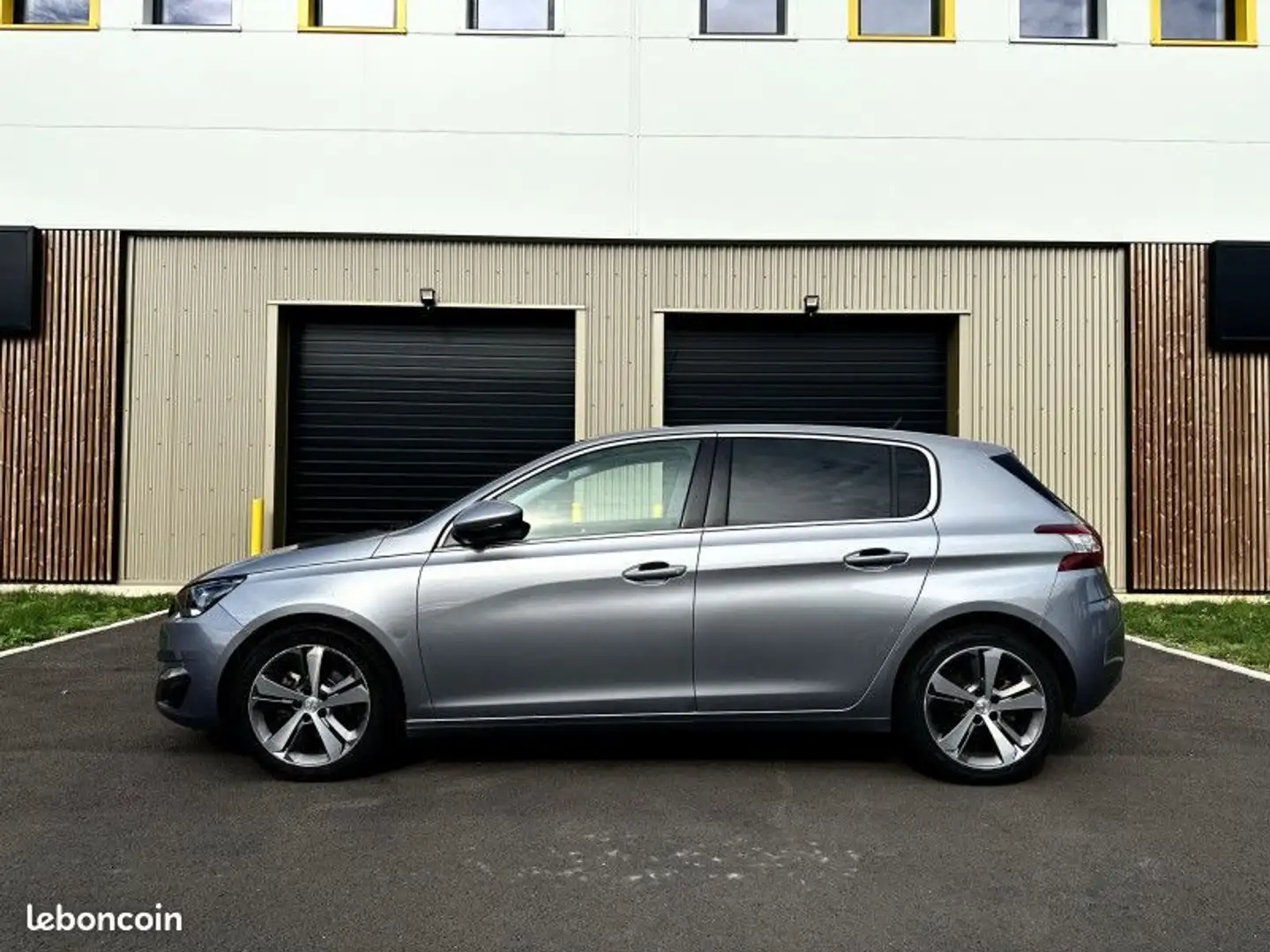 Peugeot 308 1.2 E-THP 130CH FELINE DISTRIBUTION NEUVE Grijs - 2