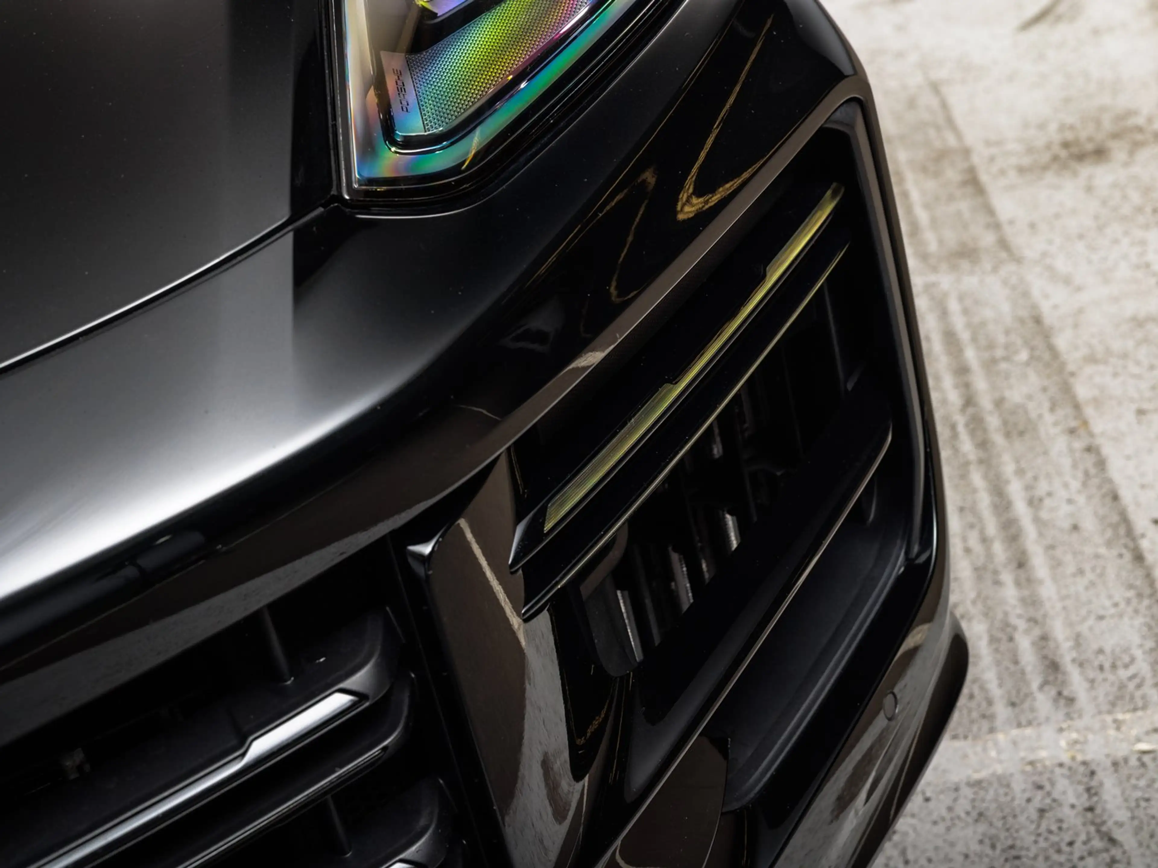 Porsche Cayenne Turbo E-Hybrid — photo 6