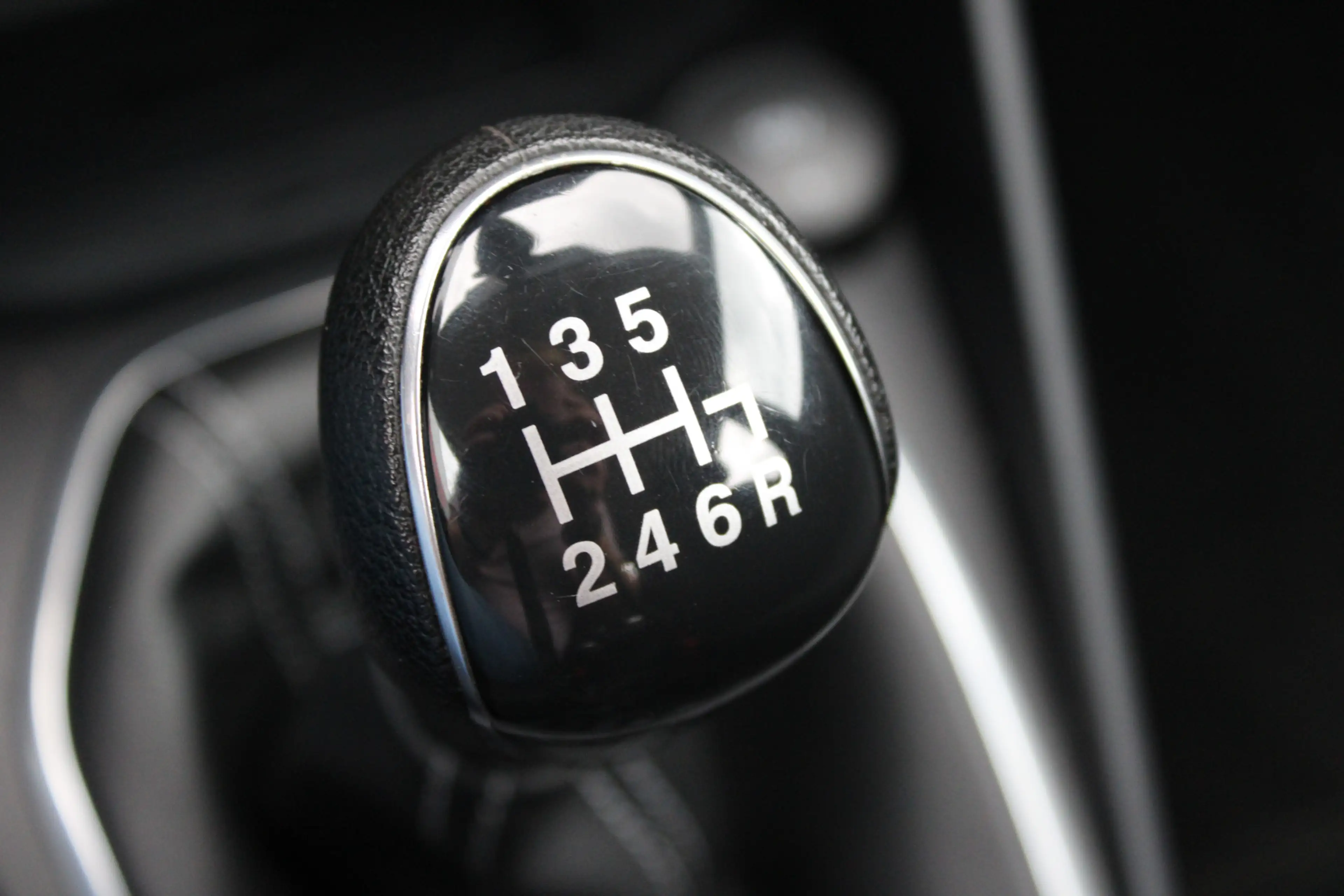 Ford Fiesta 1.0 EcoBoost Hybrid Titanium — photo 15