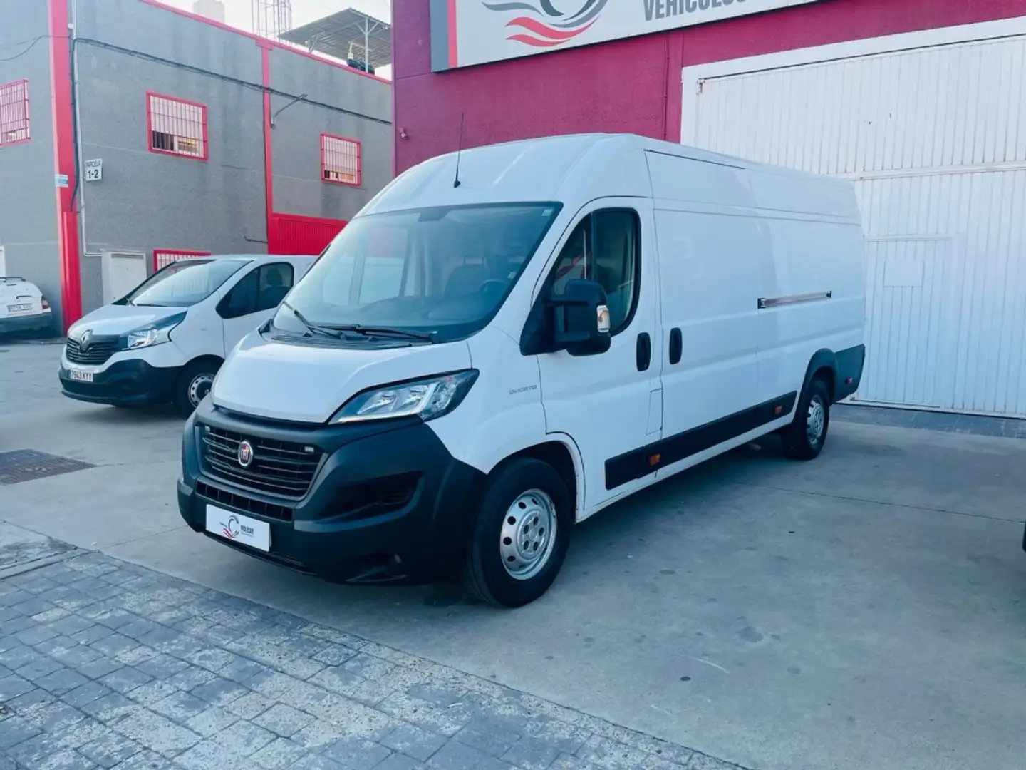 Fiat Ducato Fg. Maxi 35 2.3Mjt L4 H2 140CV Blanco - 2