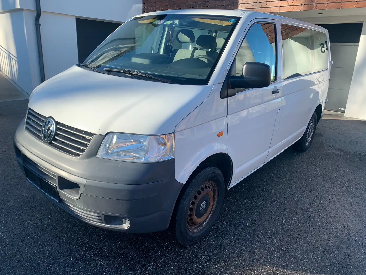 Volkswagen T5 Kombi 4-Motion Weiß - 1