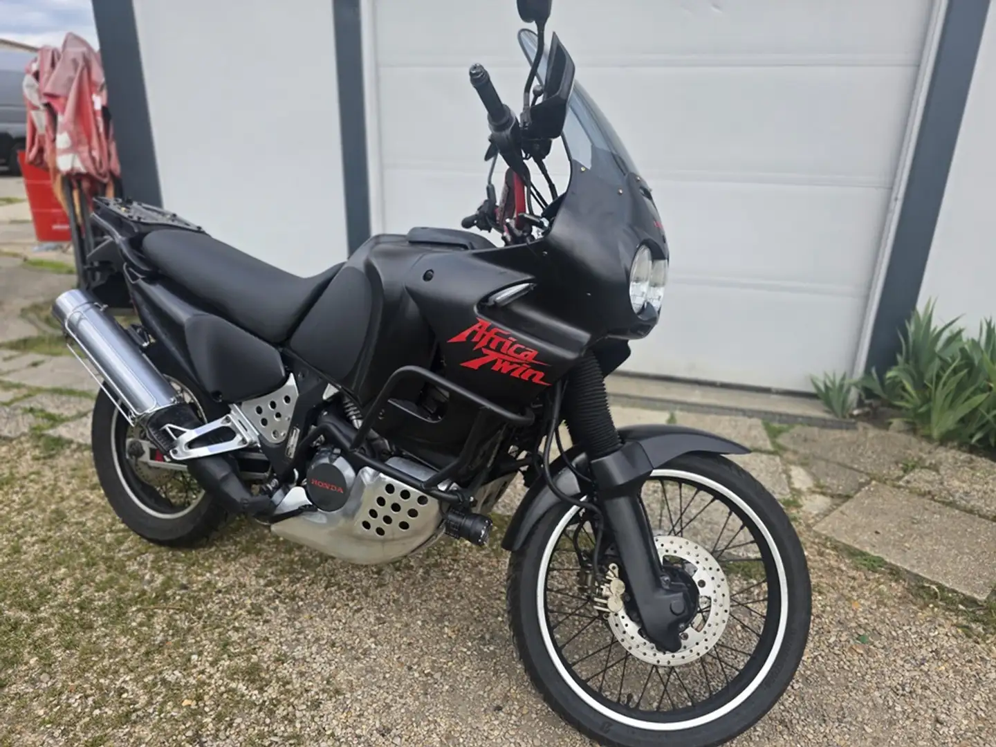 Honda Noir - 1