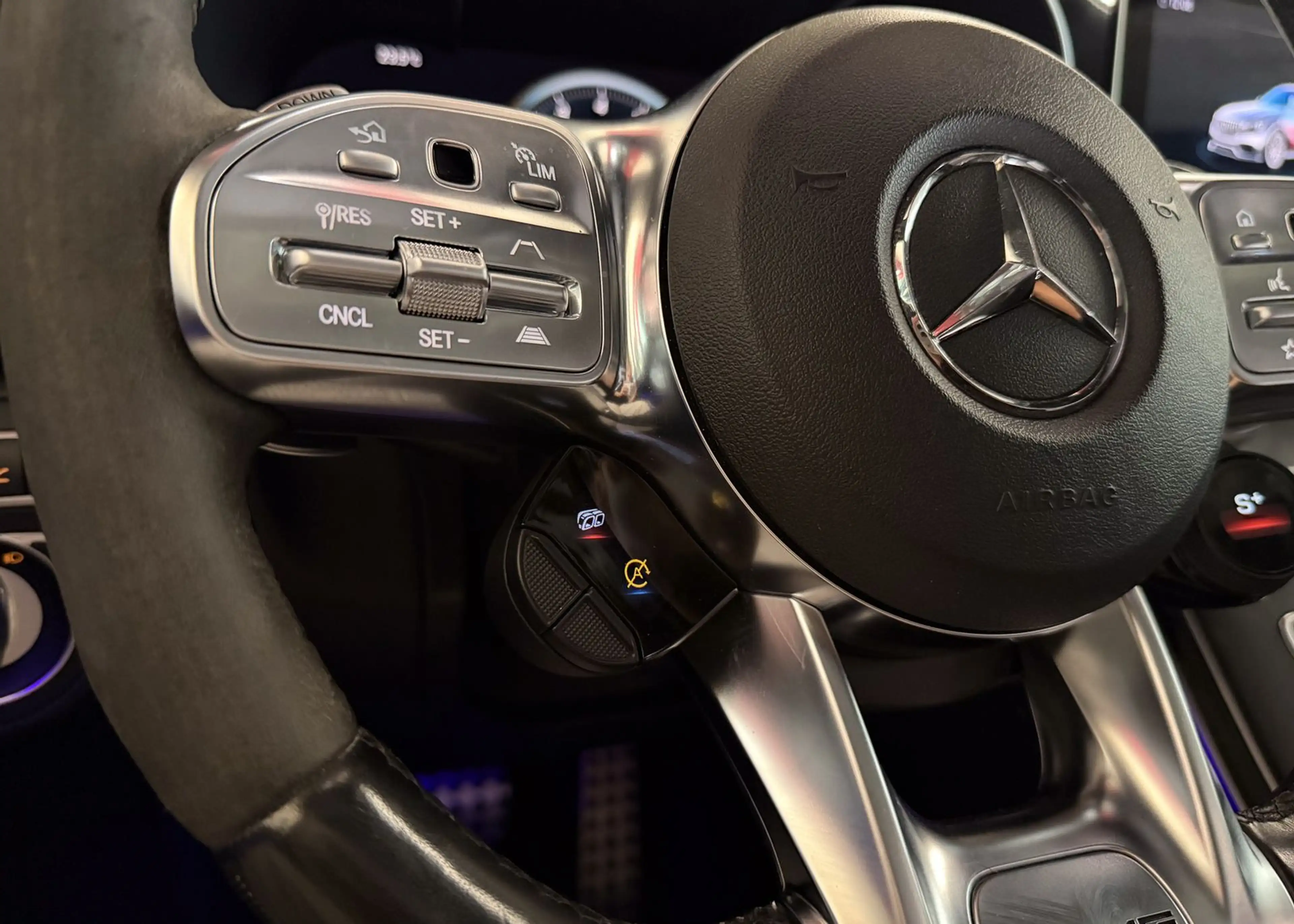 Mercedes-Benz C 63 AMG S MWST AHK Pano HU Widescreen Burmester — photo 22