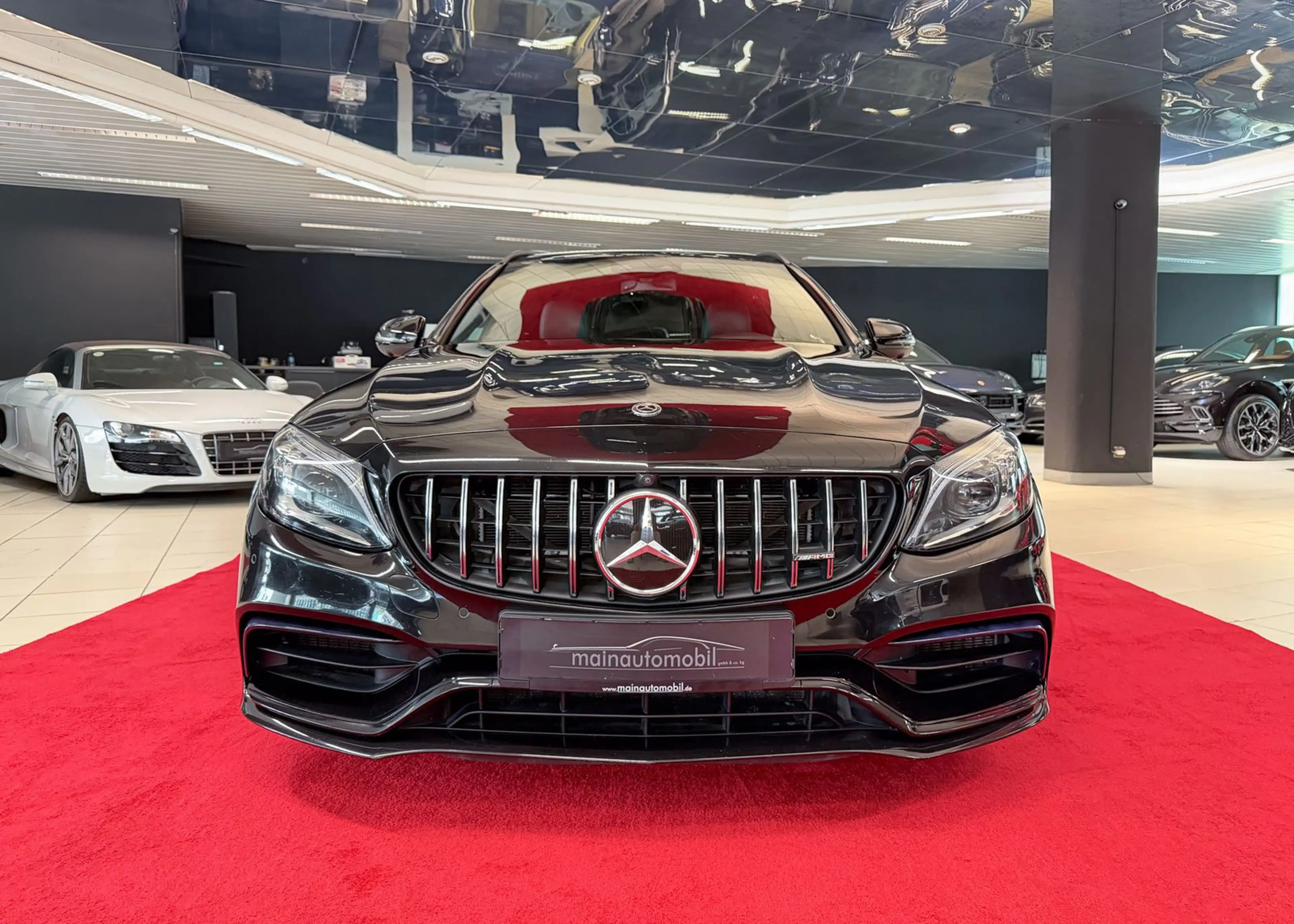 Mercedes-Benz C 63 AMG S MWST AHK Pano HU Widescreen Burmester