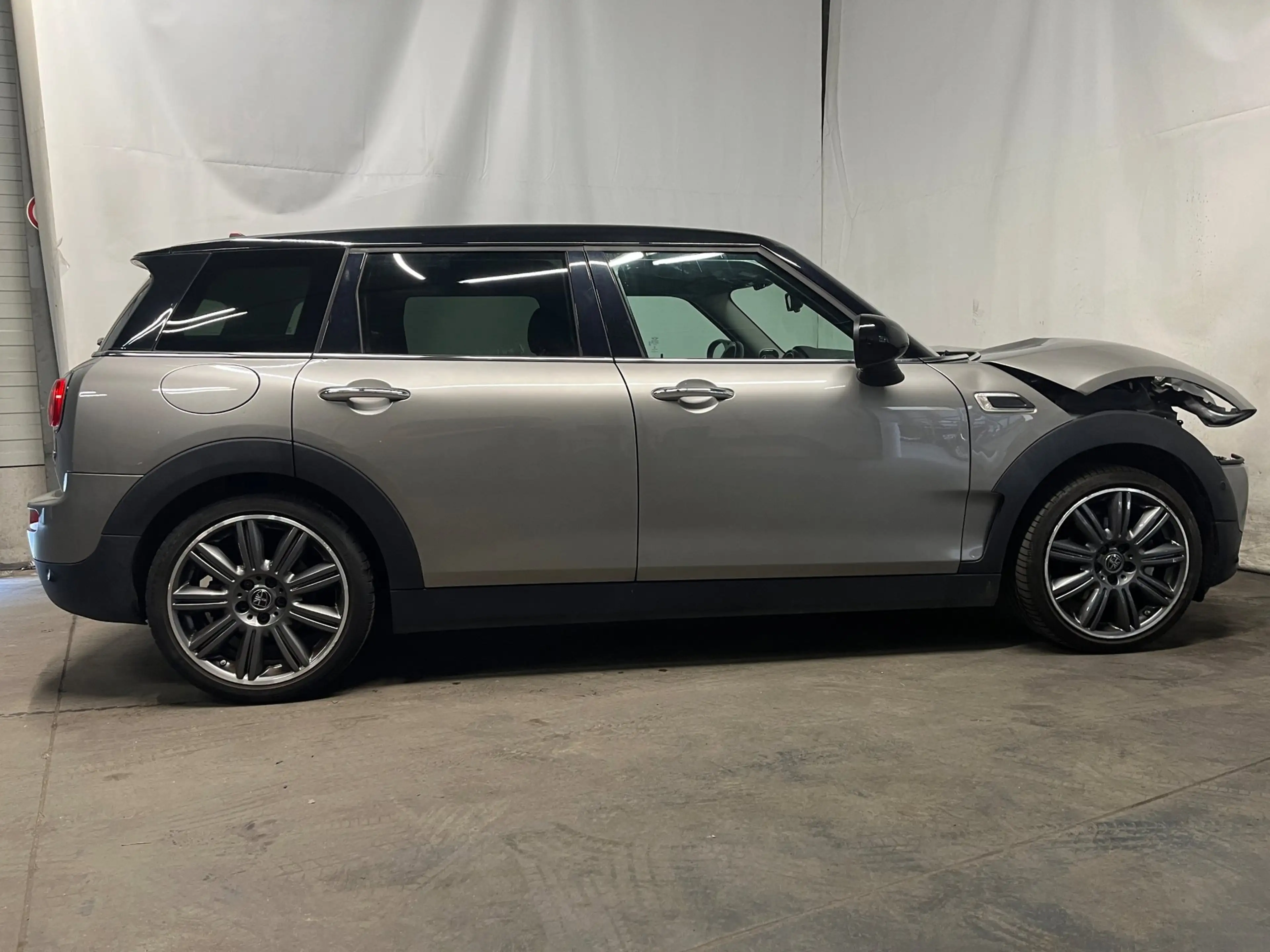 MINI Cooper Clubman Mini 1.5 Chili Serious Business - BPM - Frontschad — photo 6