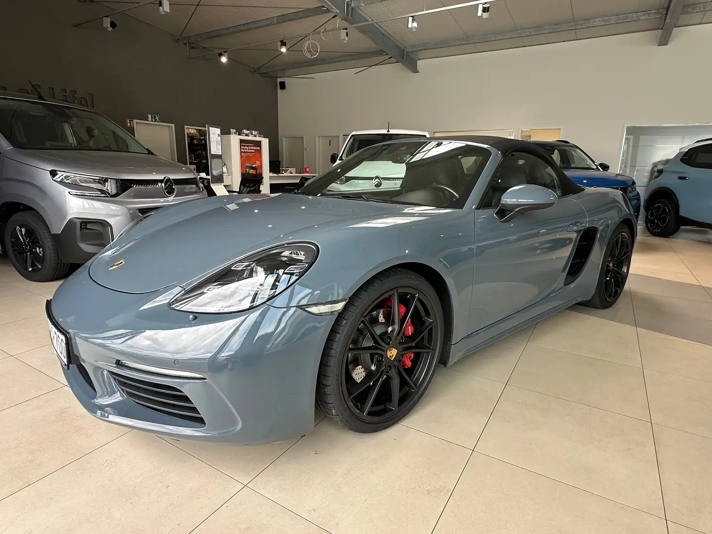 Porsche Boxster S Синій - 1