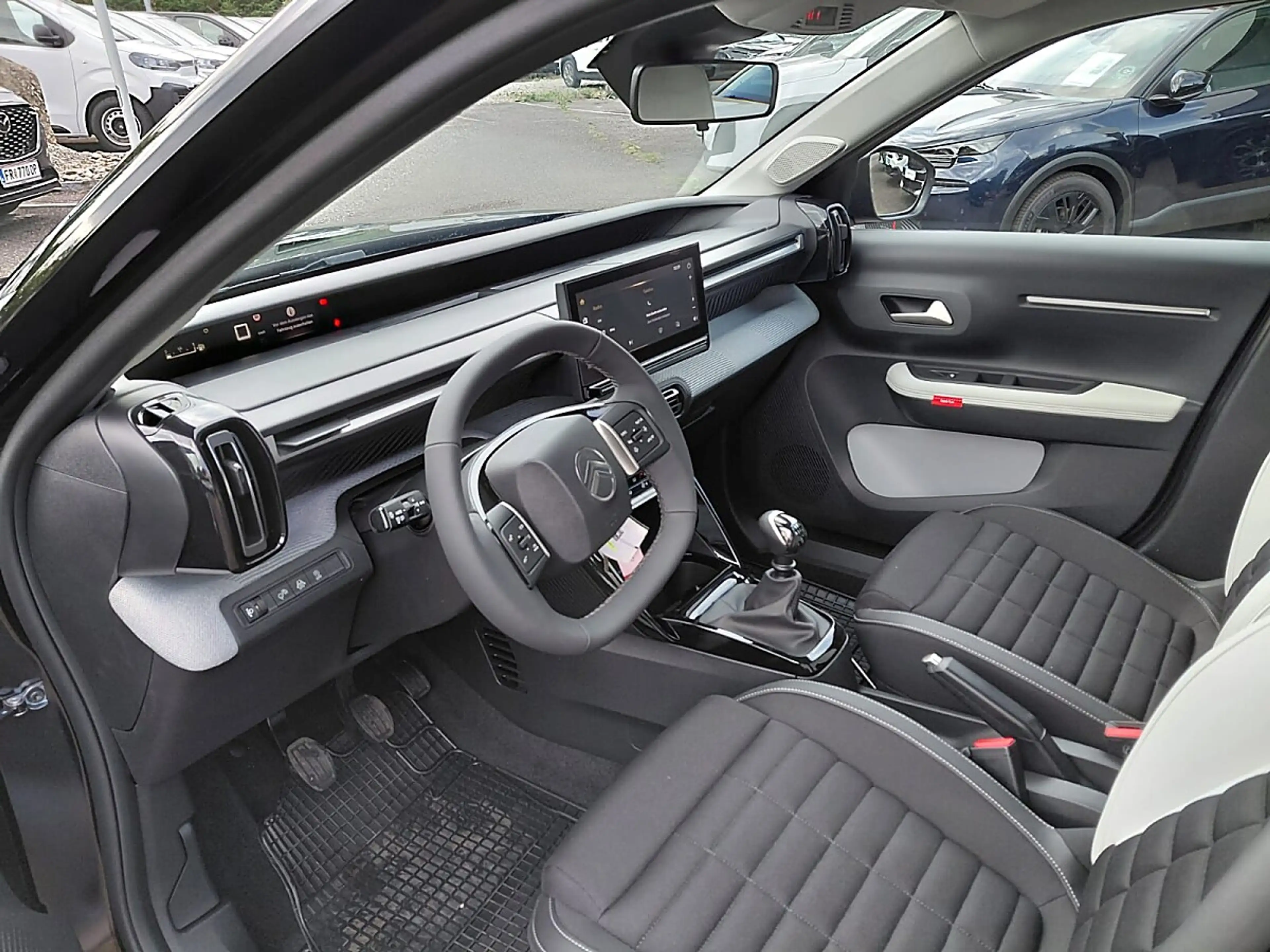 Citroen C3 Aircross Turbo 100 S&S 6-Gang-Manuell Plus — photo 13