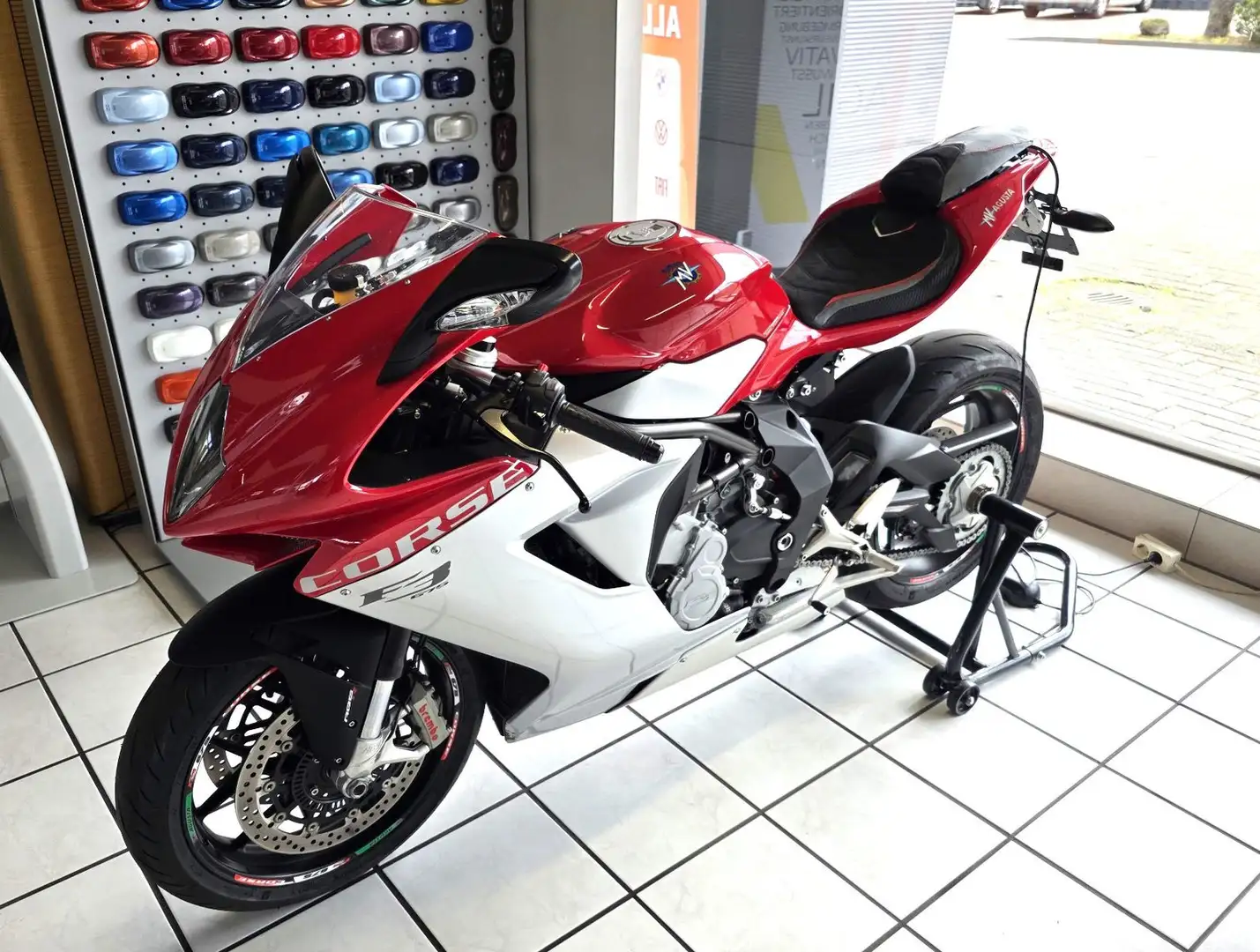 MV Agusta F3 675 ABS Rouge - 1